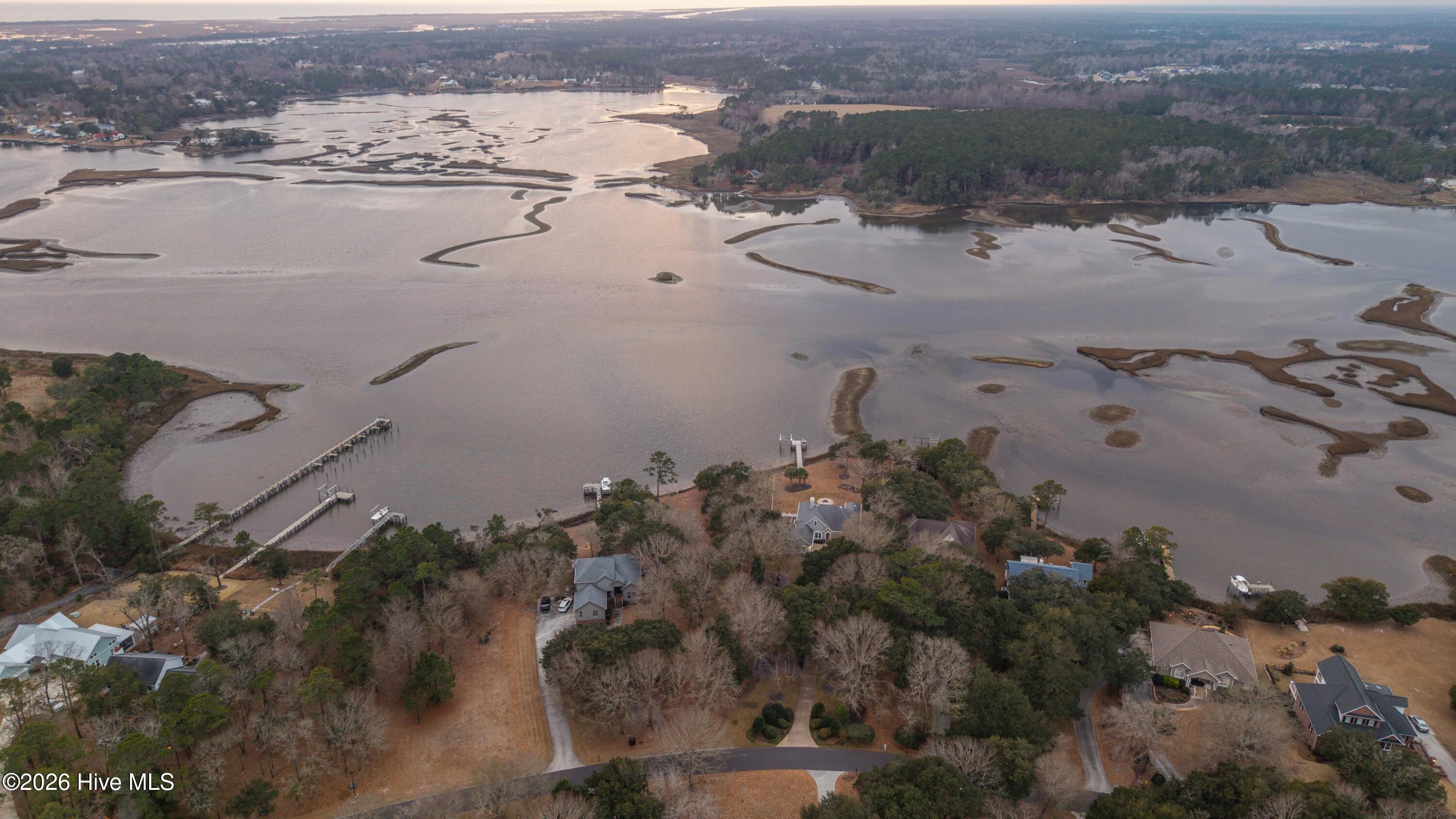 100551143 | Photo 70