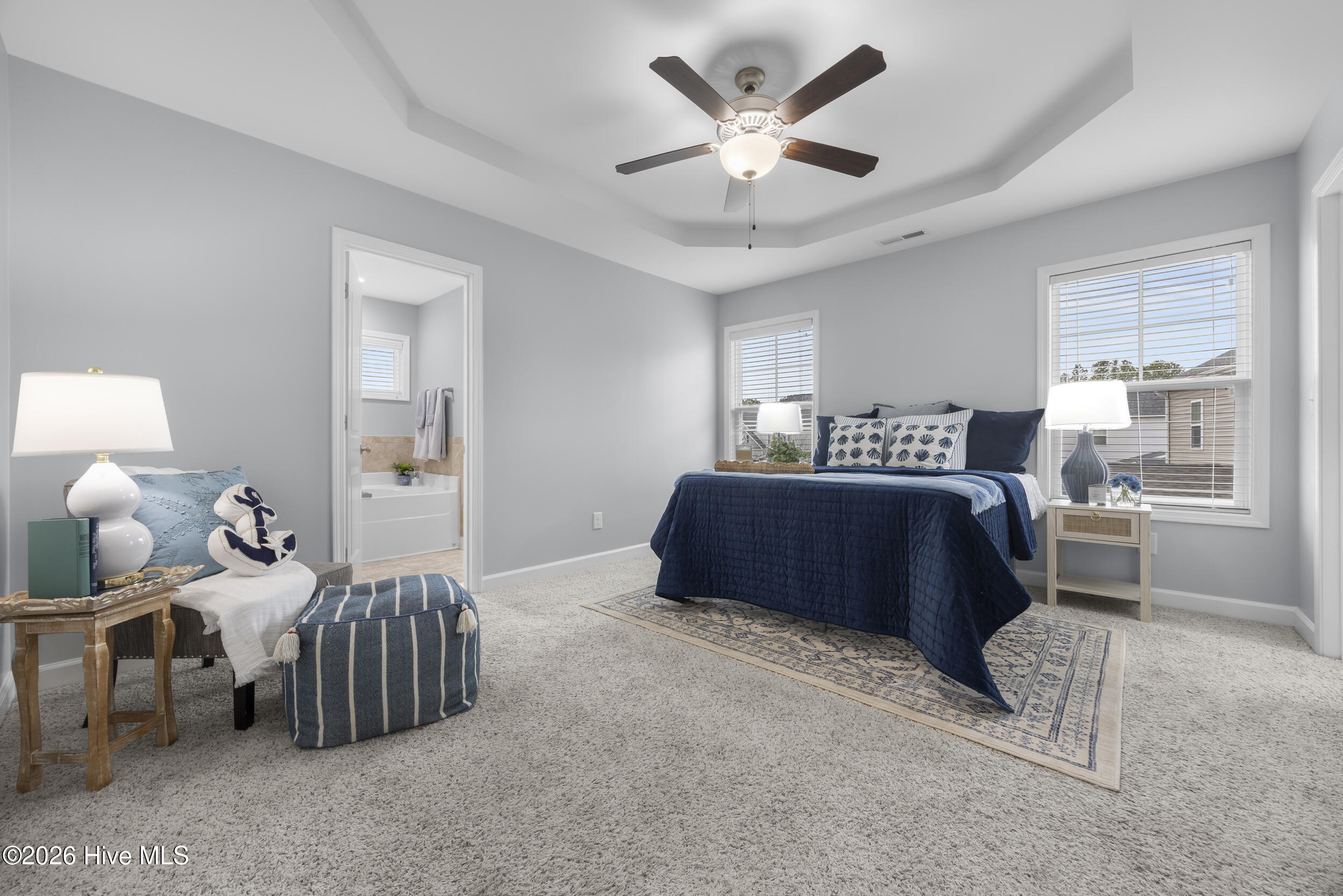 100557313 | Photo 31