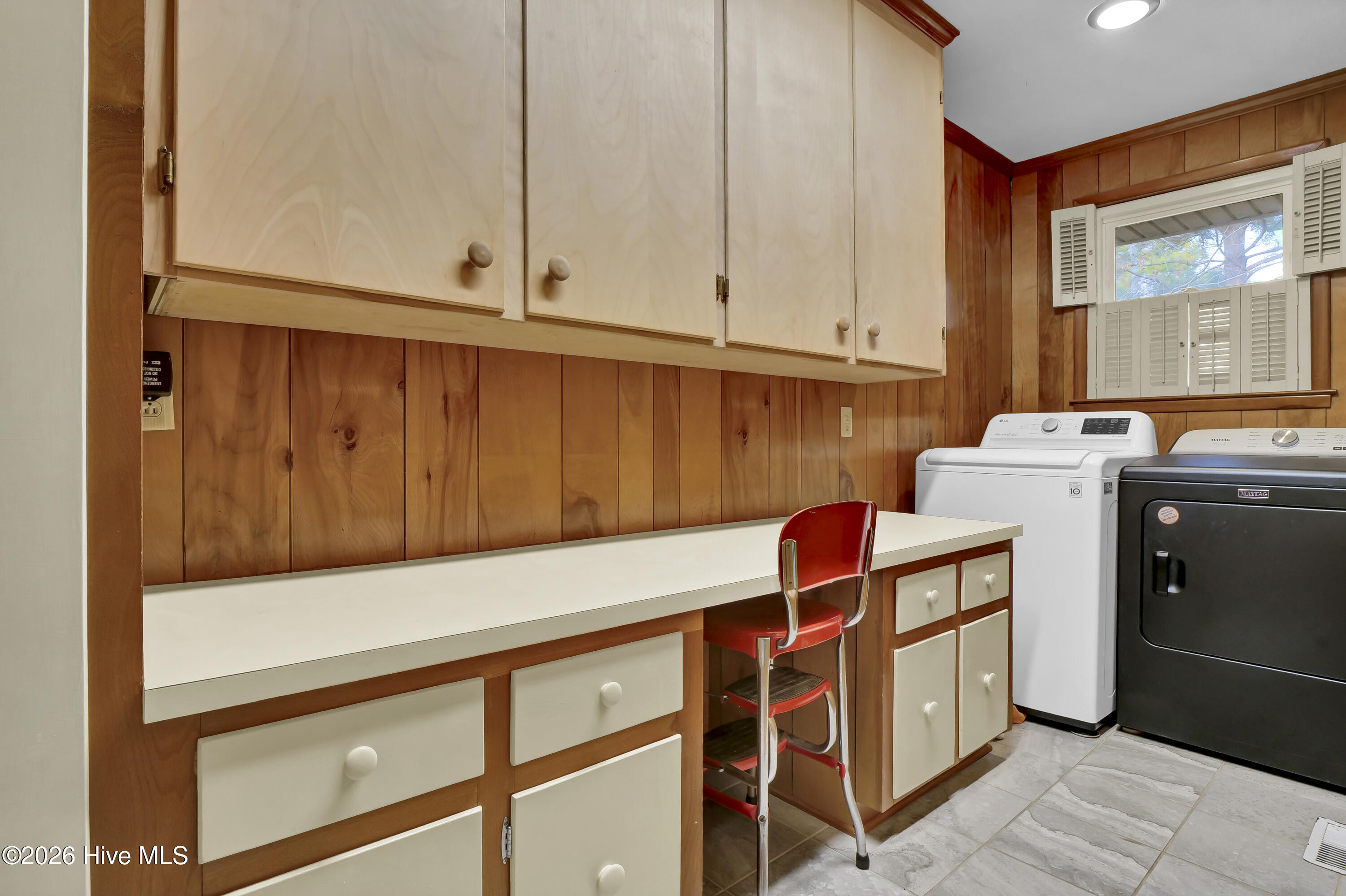 100554422 | Photo 15