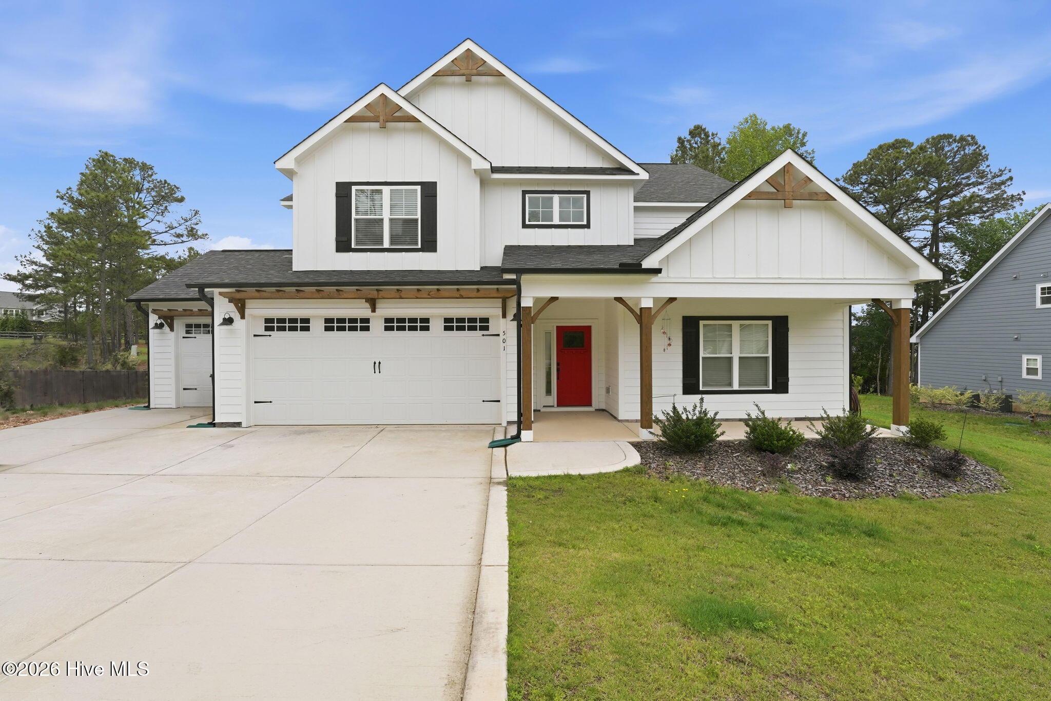 501 Belcroft, Carthage, North Carolina, 5 Bedrooms Bedrooms, 10 Rooms Rooms,5 BathroomsBathrooms,Single family residence,For sale,Belcroft,100578294 501 Belcroft, Carthage, North Carolina, 5 Bedrooms Bedrooms, 10 Rooms Rooms,5 BathroomsBathrooms,Single family residence,For sale,Belcroft,100578294
