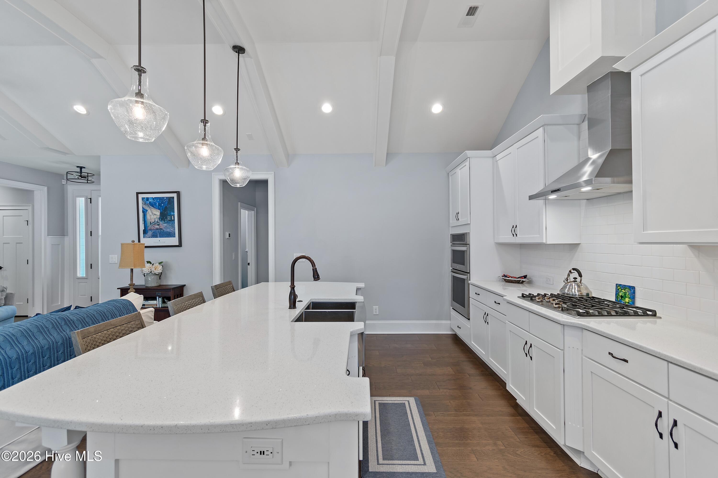 100552502 | Photo 30