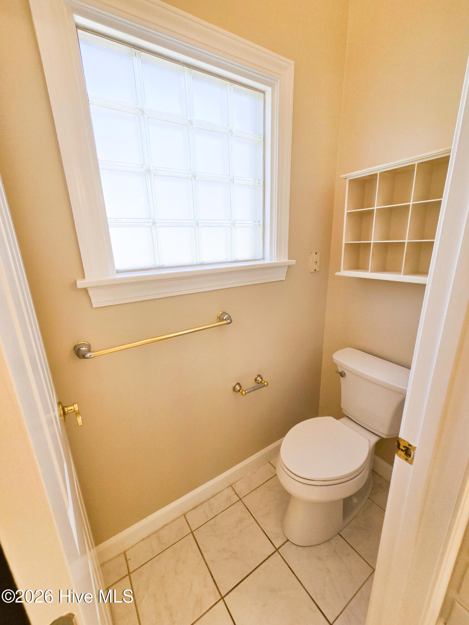 100558924 | Photo 24