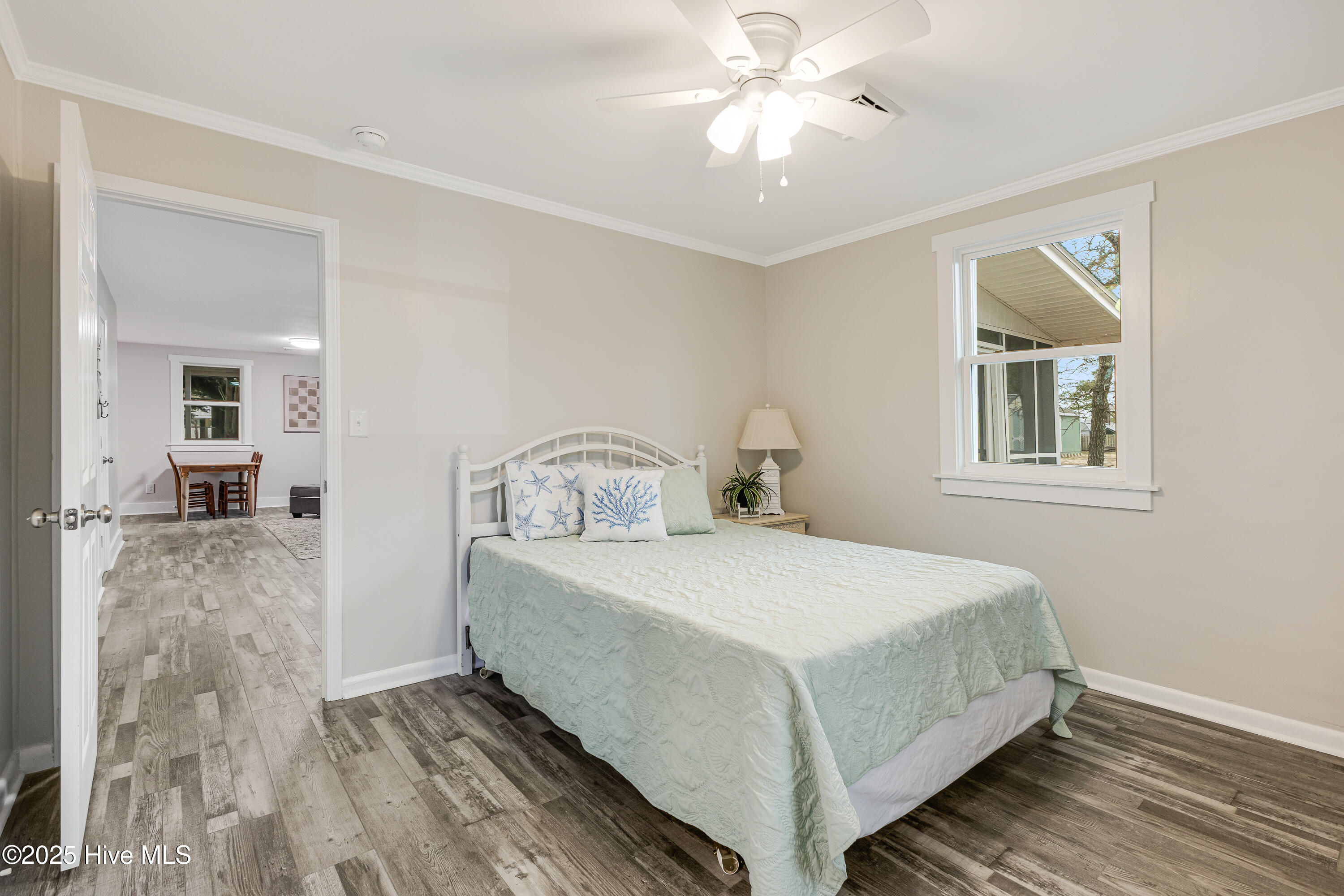 100501720 | Photo 24