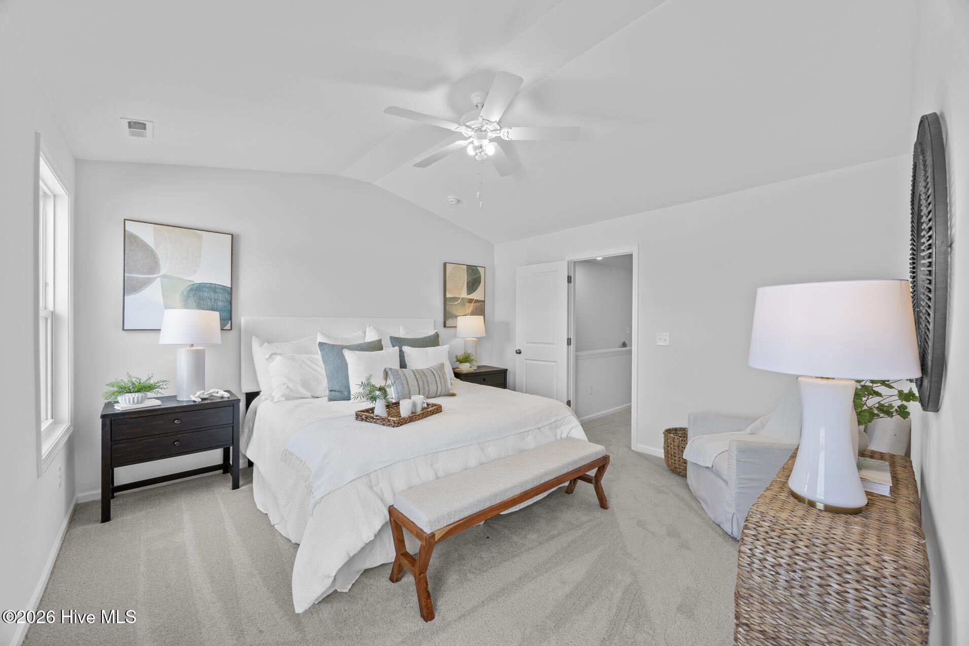 100541381 | Photo 26