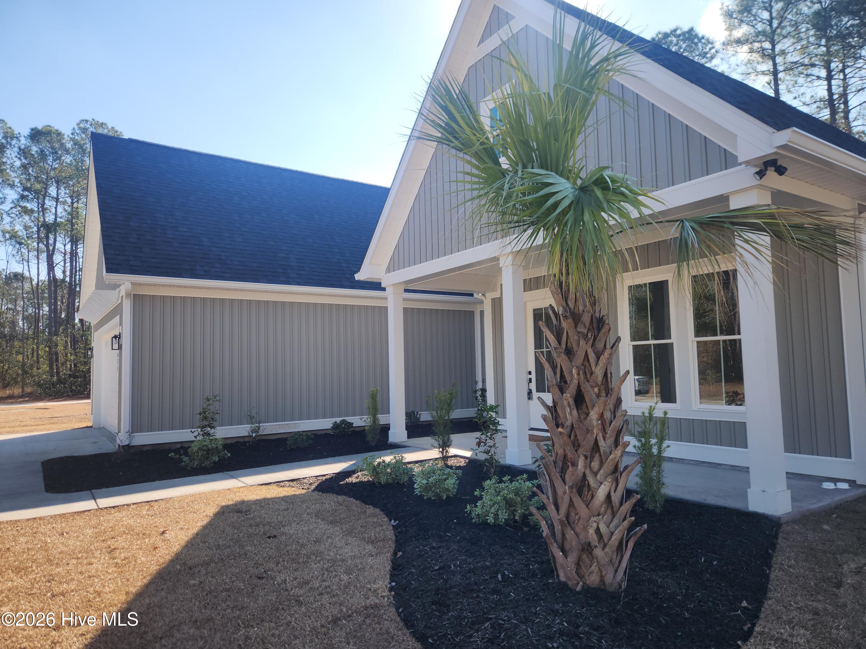 100545899 | Photo 43