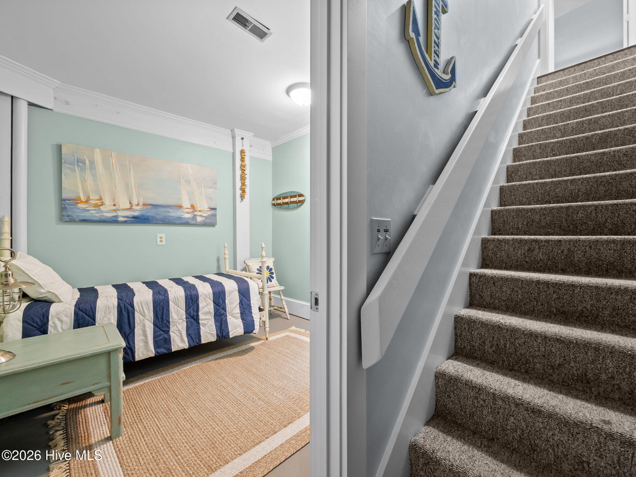 100547996 | Photo 29