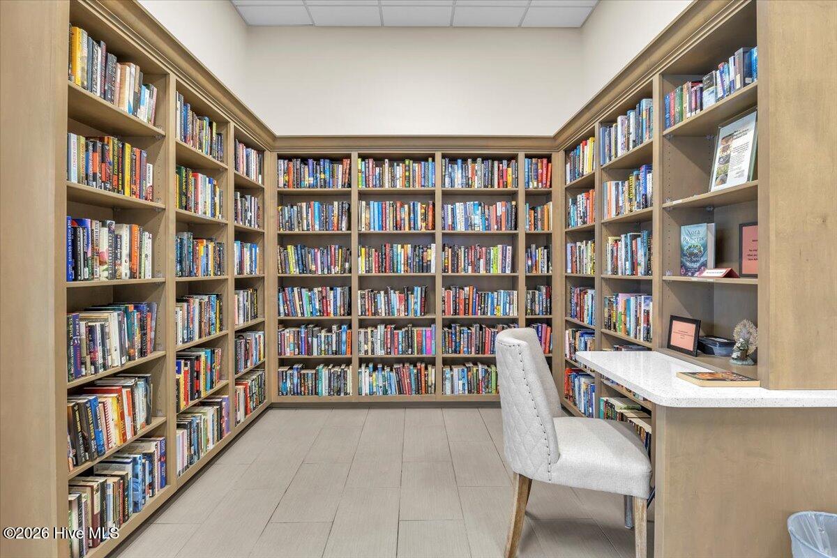 100547572 | Photo 53