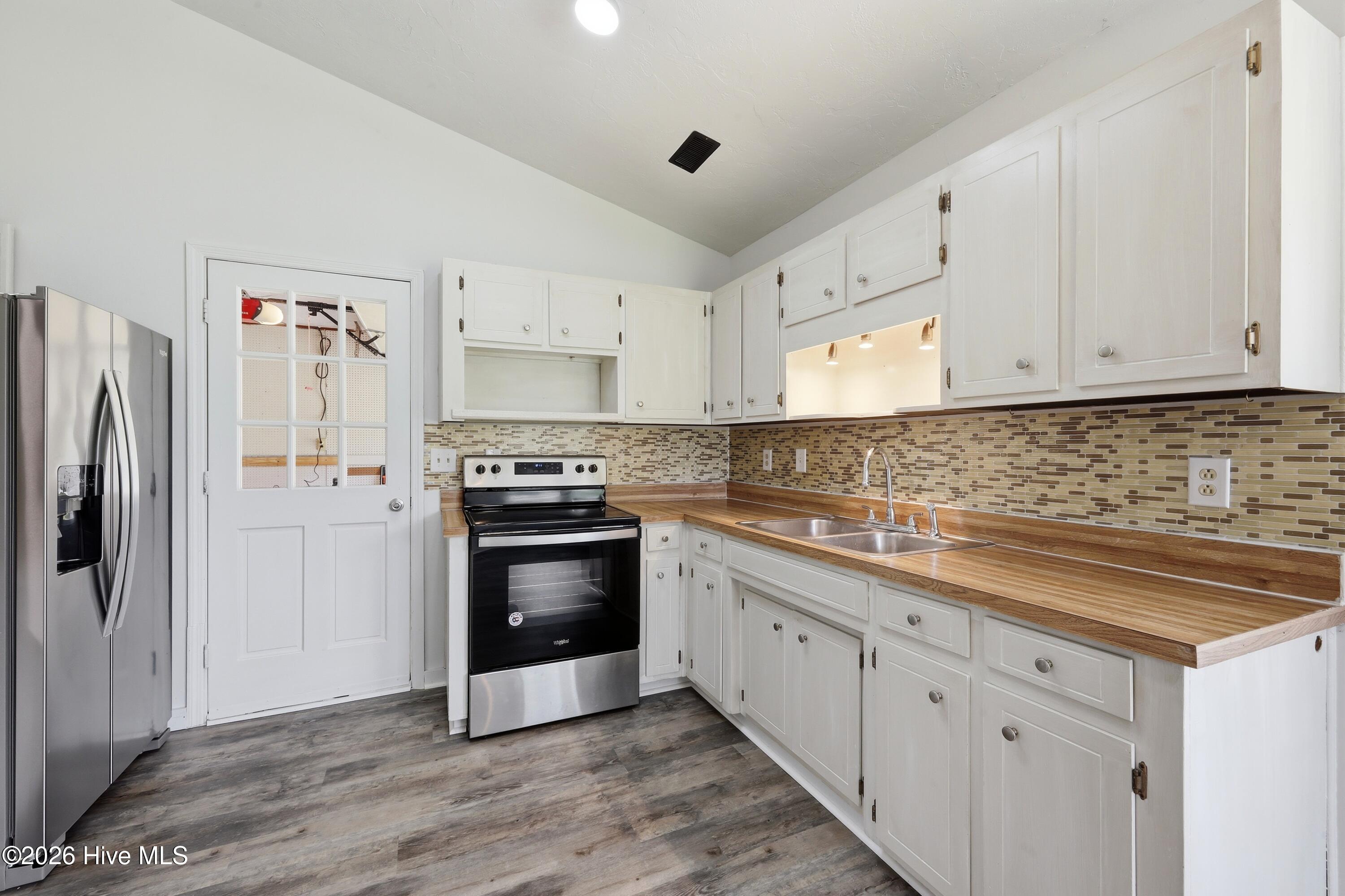356 Lee Drive,Havelock