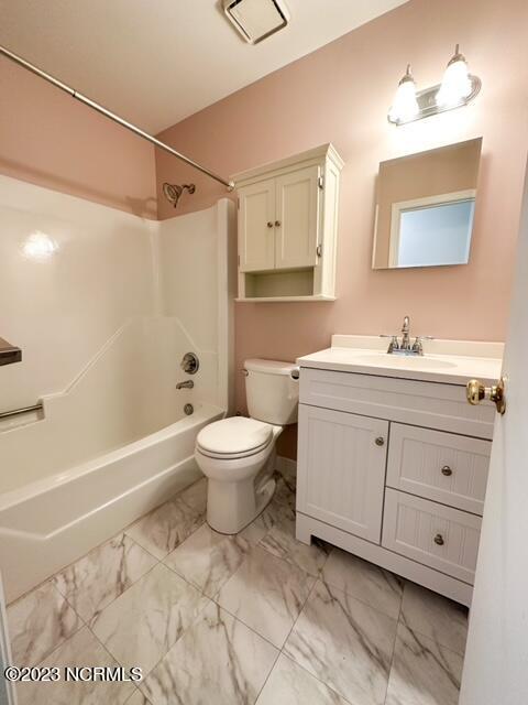 501 Oak Lane,Newport