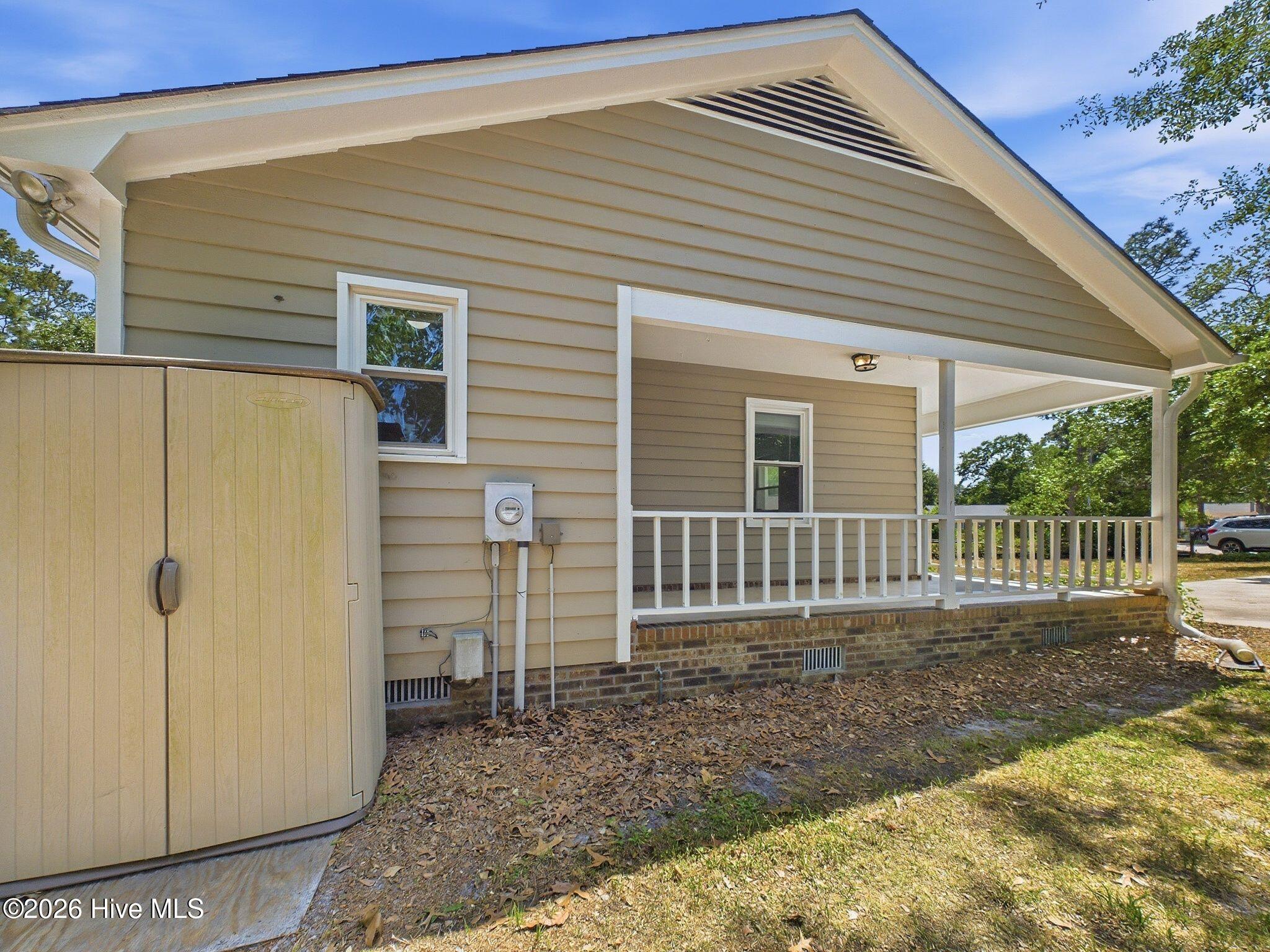 100569518 | Photo 43