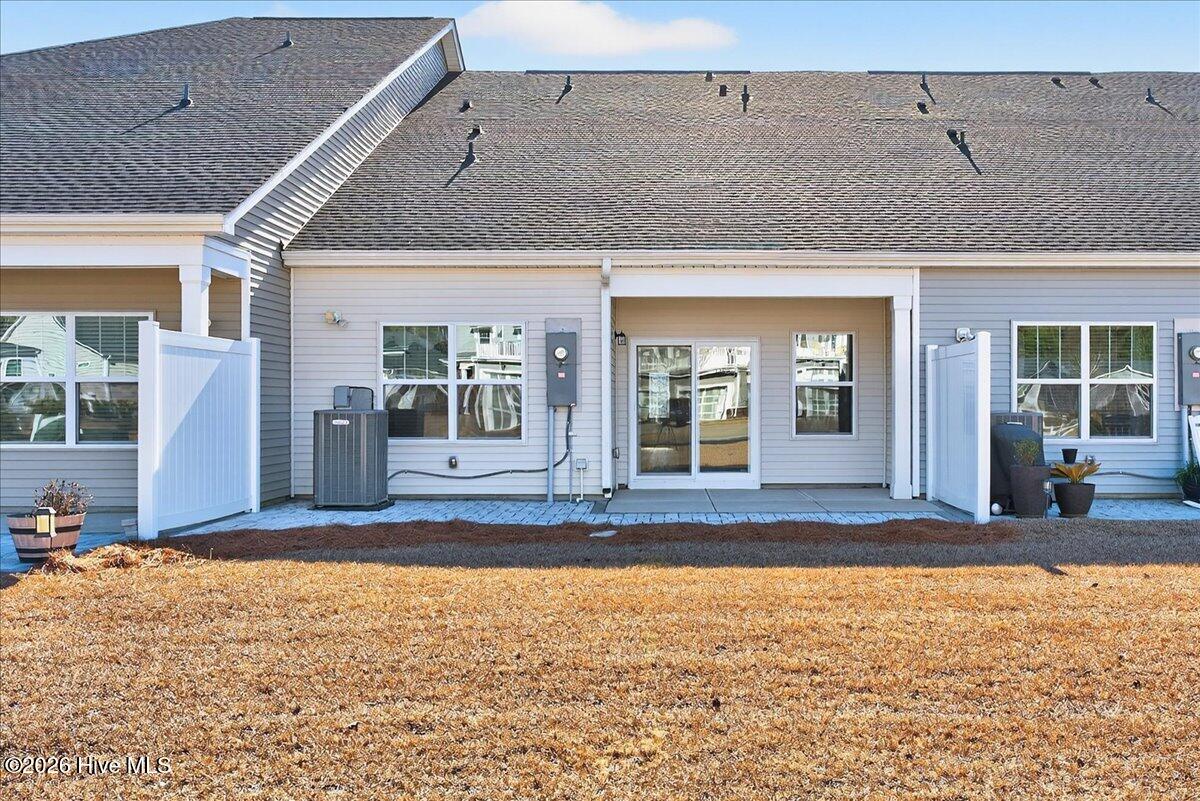 100552947 | Photo 45