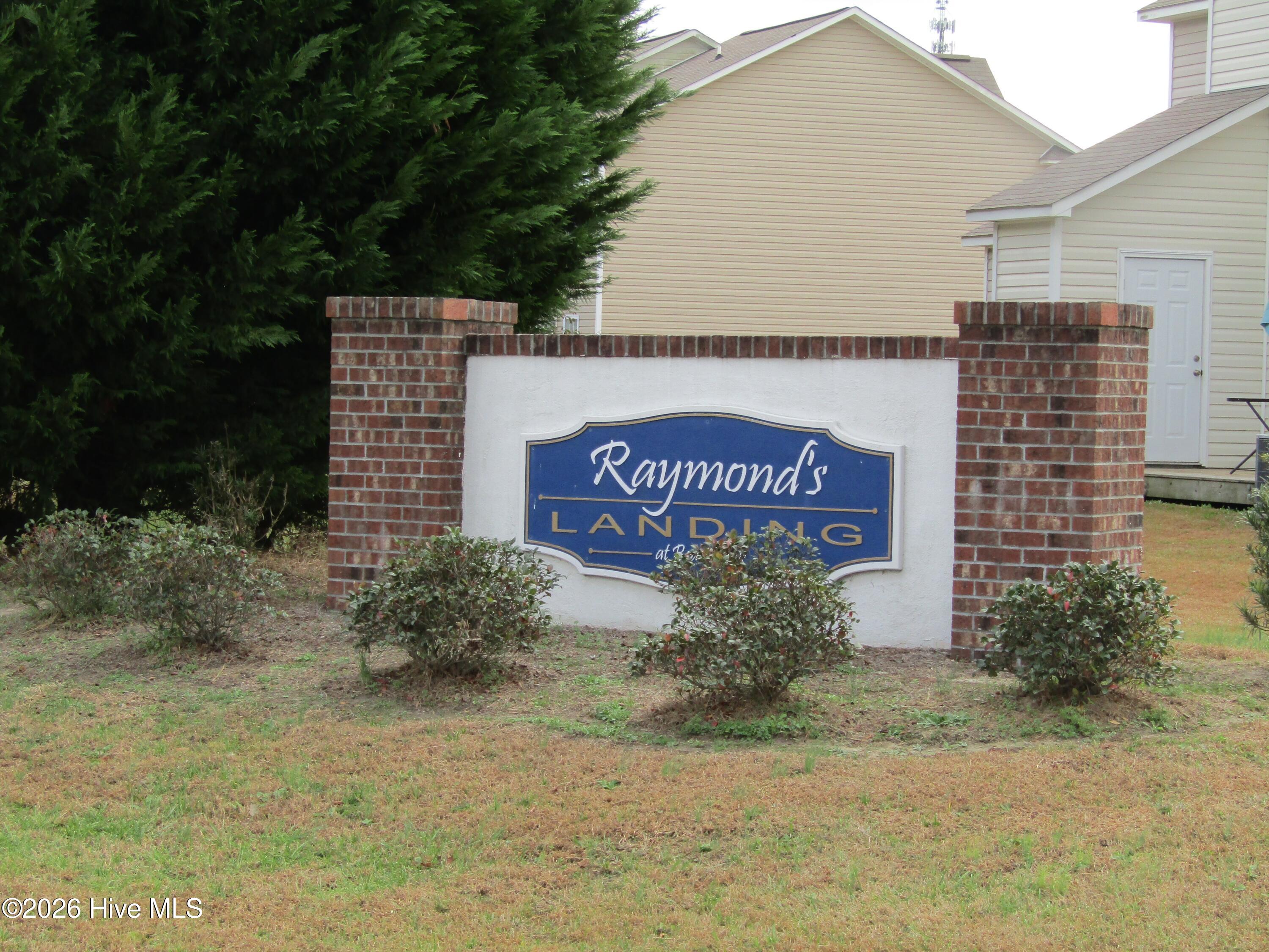 100564869 | Photo 24