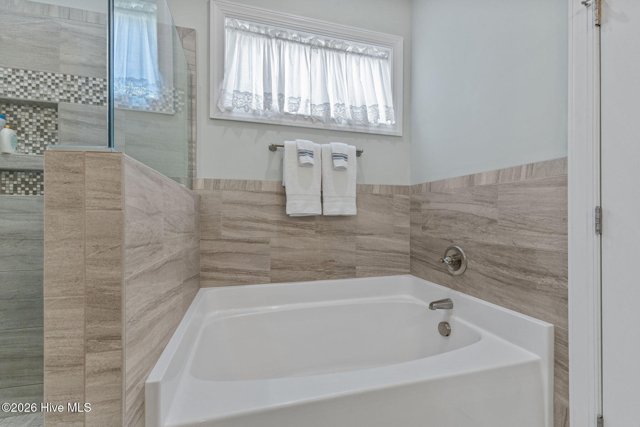 422 Lanyard Drive,Newport