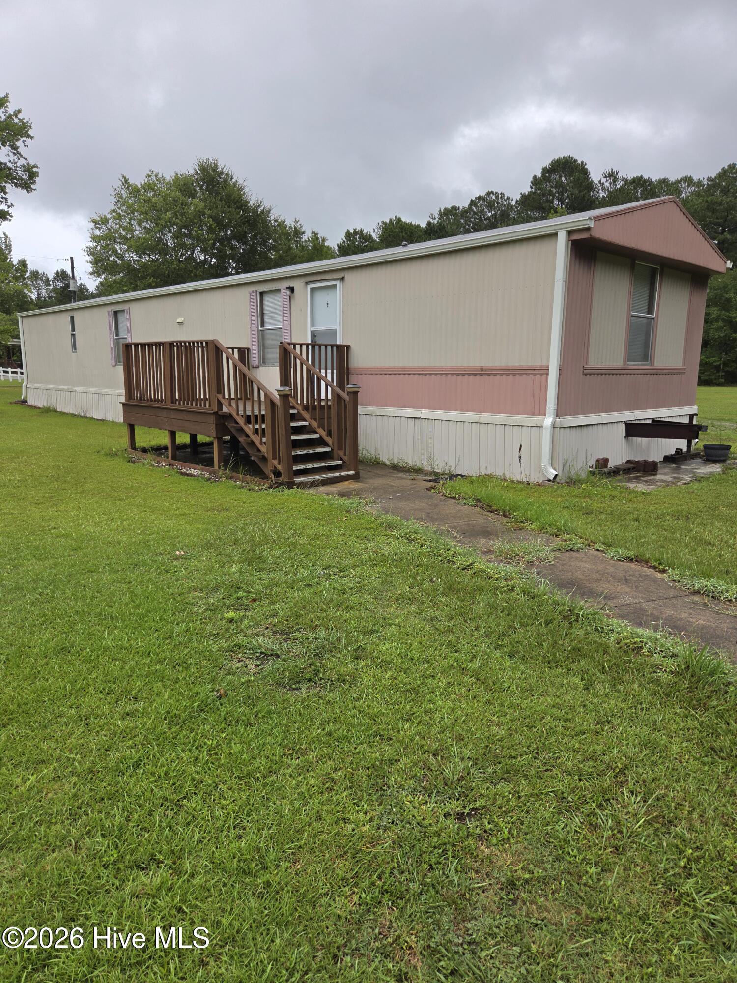 205 26 Meadow Lane E,Hubert