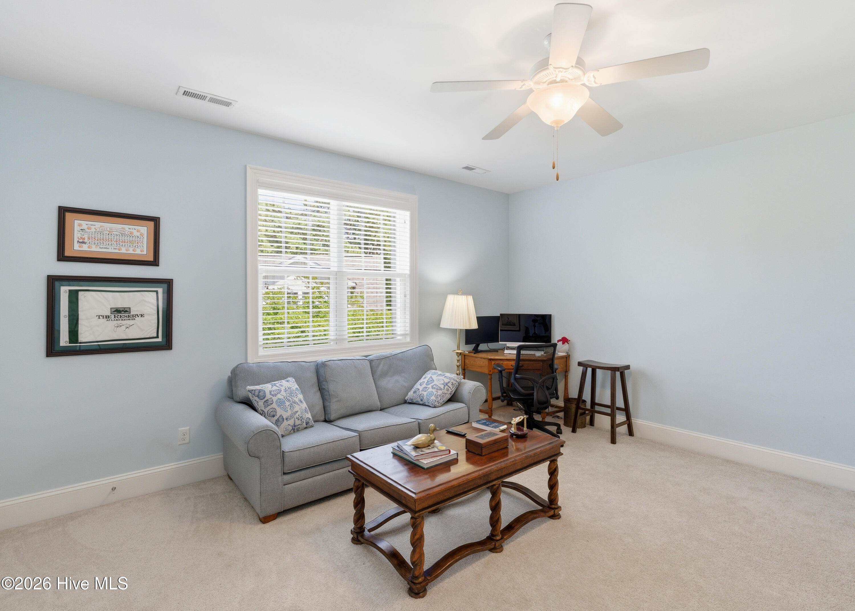 100569454 | Photo 58