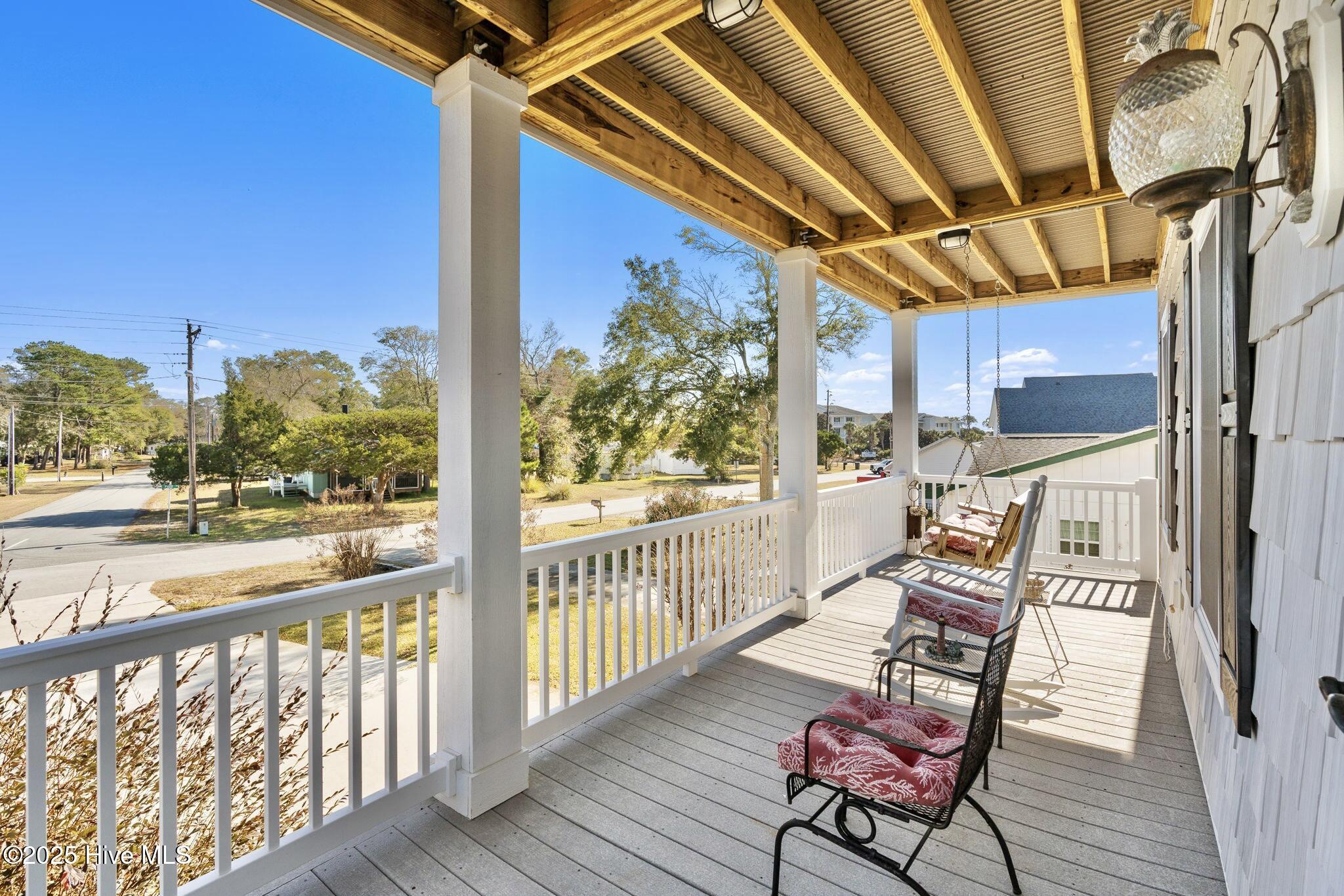 100543841 | Photo 54