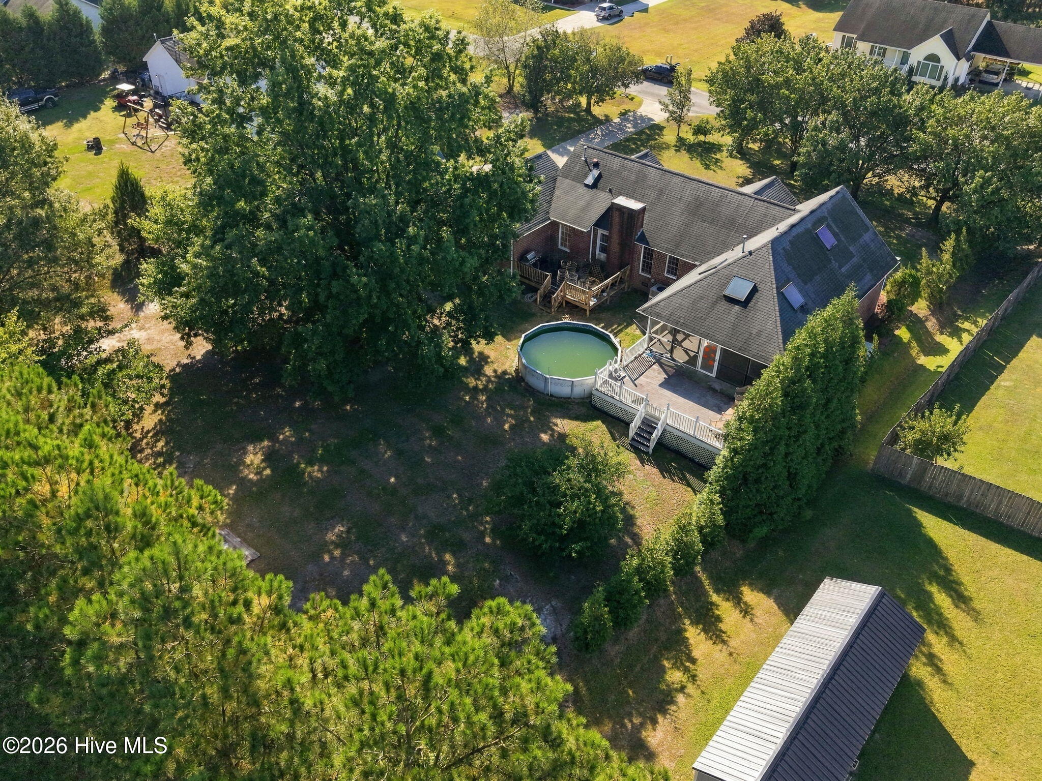Photo 4 of Single family home for sale at 1176 Teakwood Dr, Greenville, NC 27834 | MLS# 100605974 | Listing updated on 2026-10-05