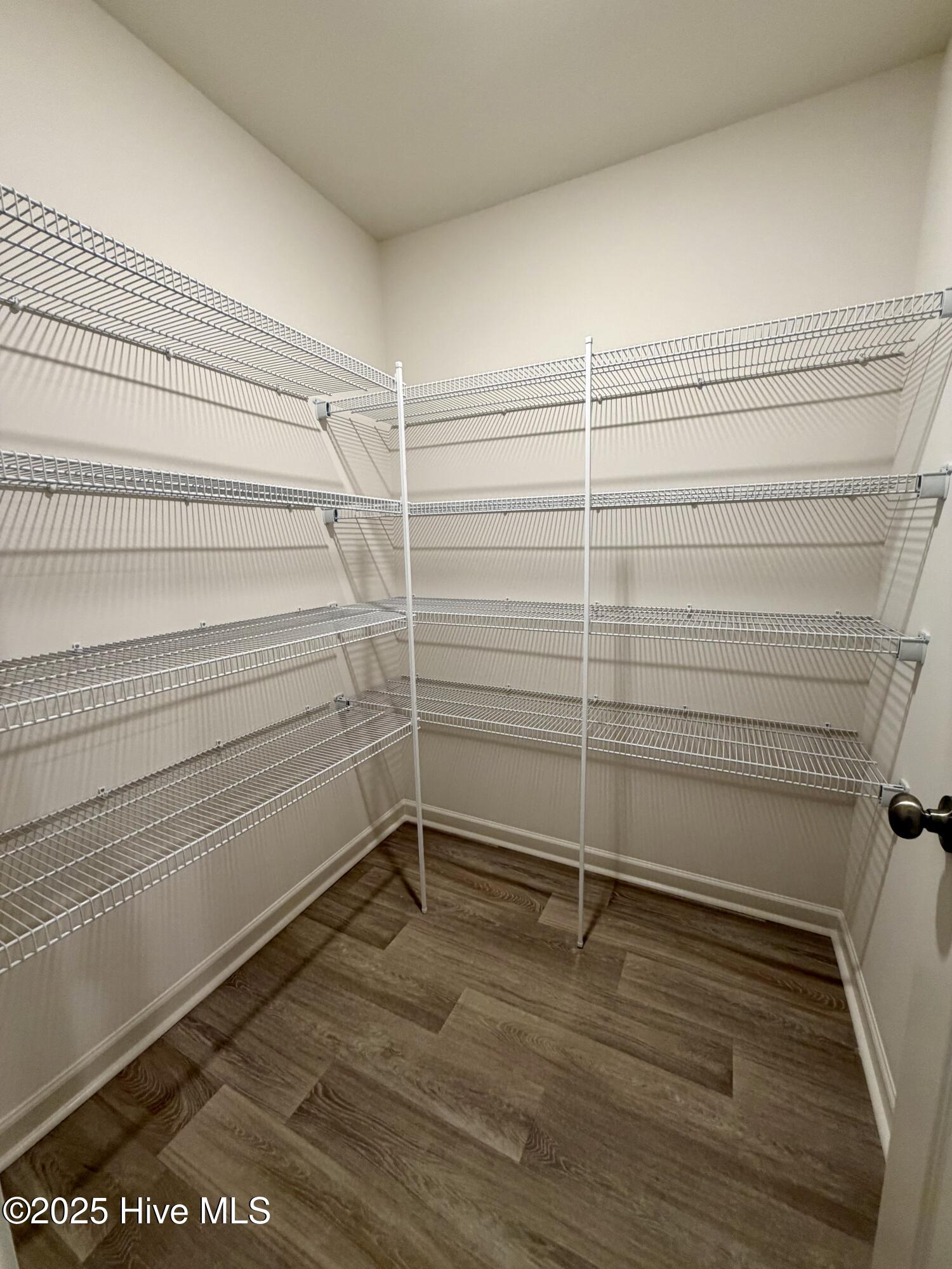 100544590 | Photo 15