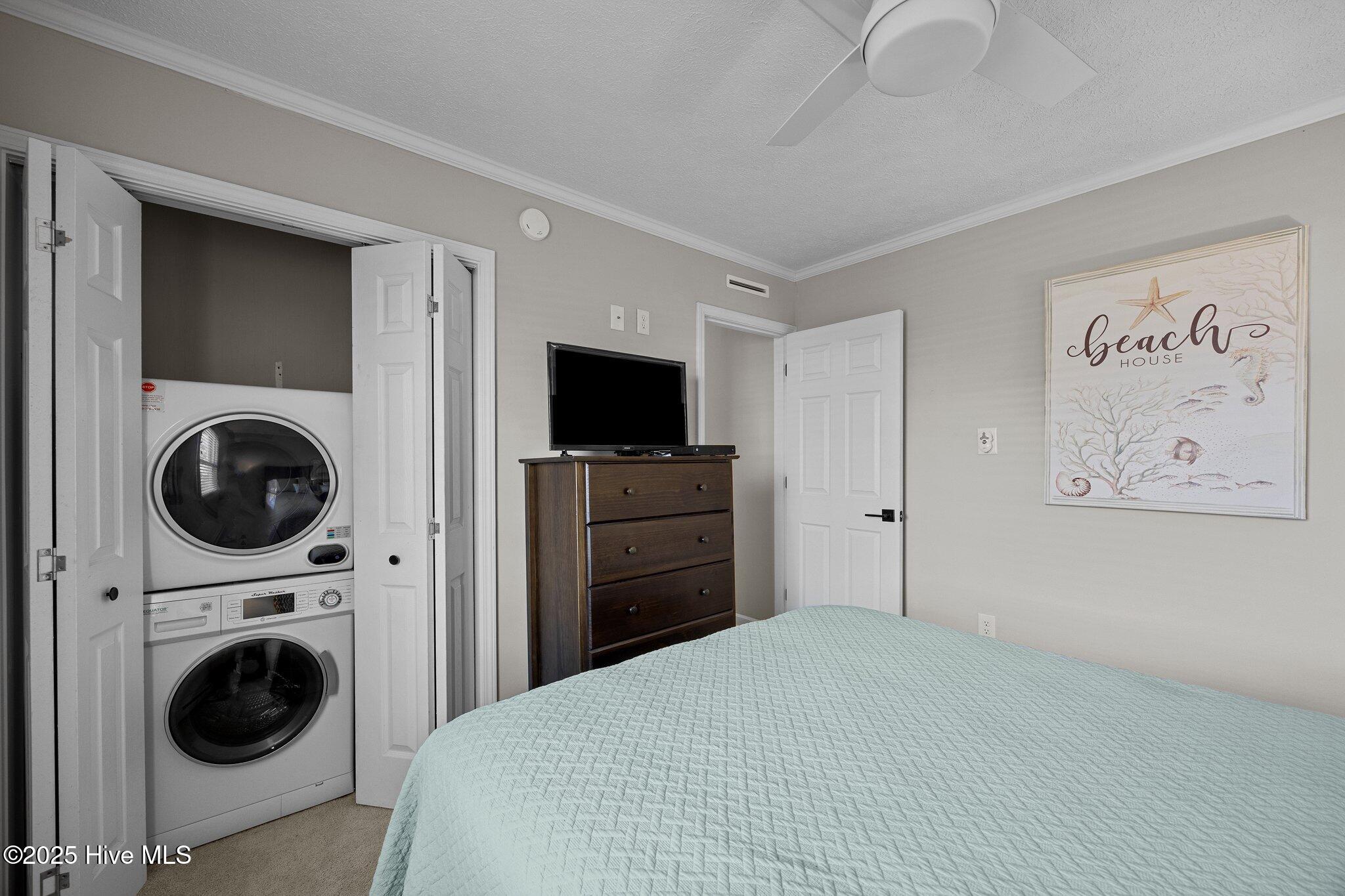 100561287 | Photo 17