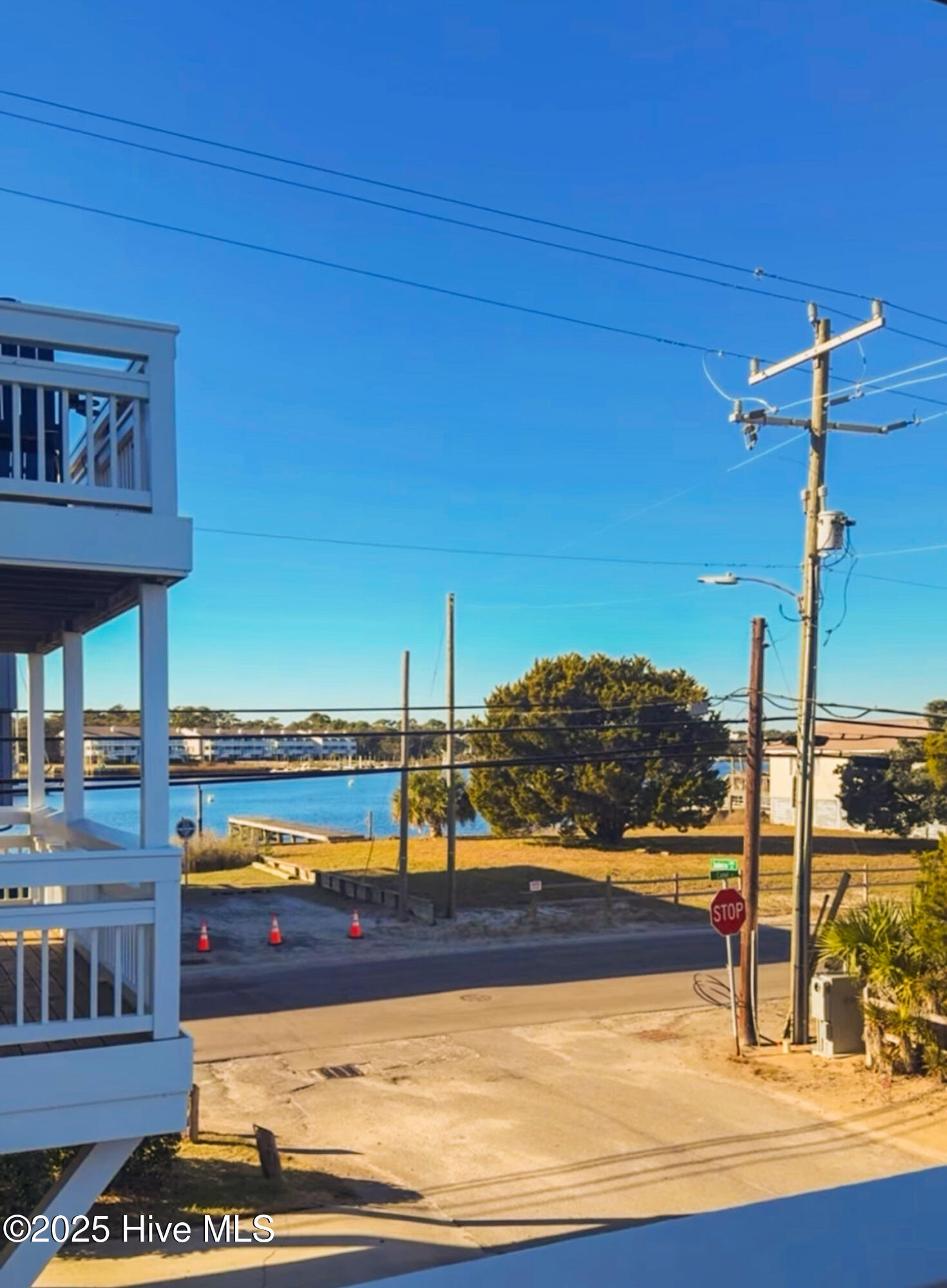 100541964 | Photo 19