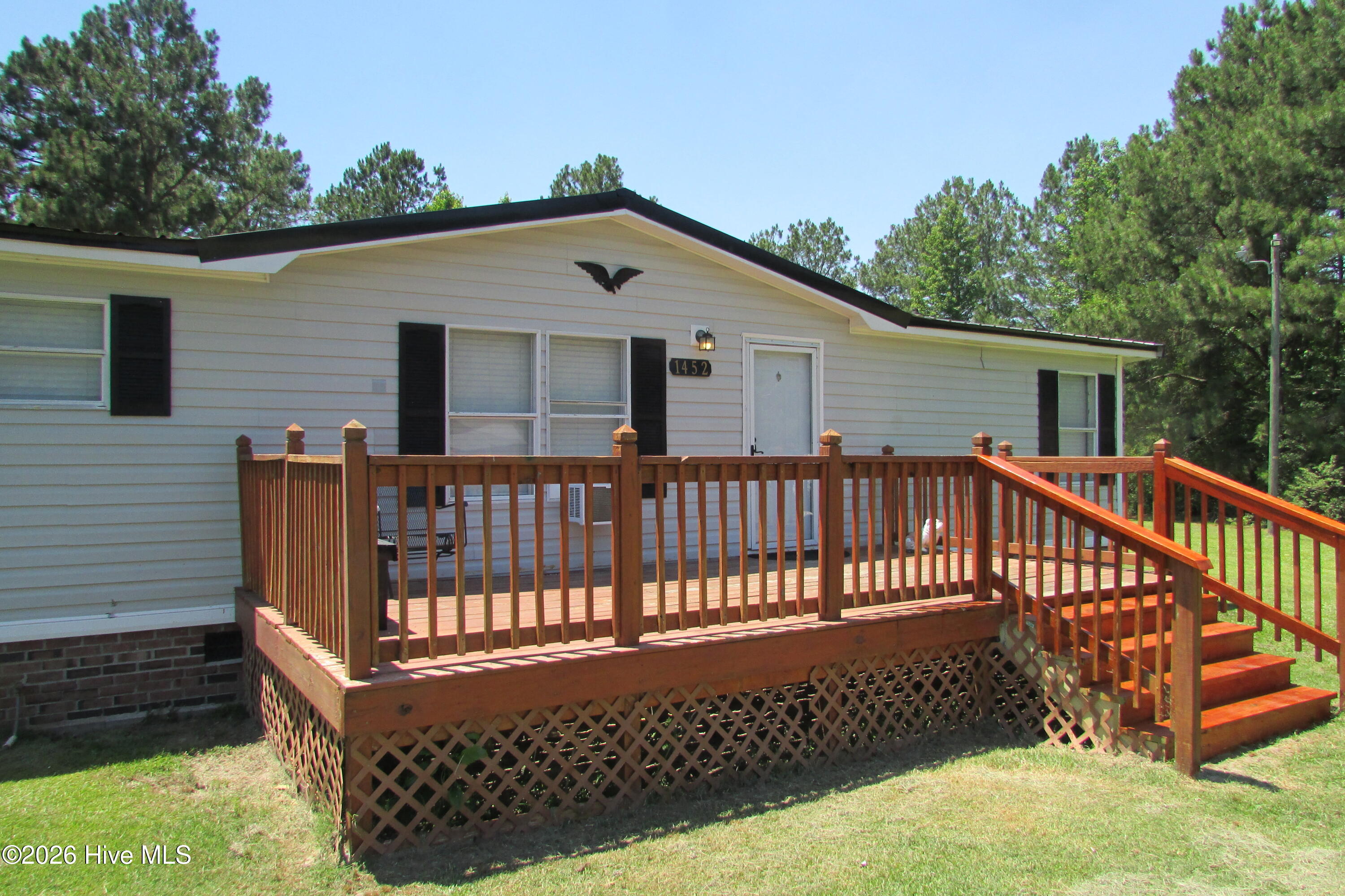 Exterior photo of 1452 Big Piney Grove Road, Clinton, NC 28328. MLS: 100577881