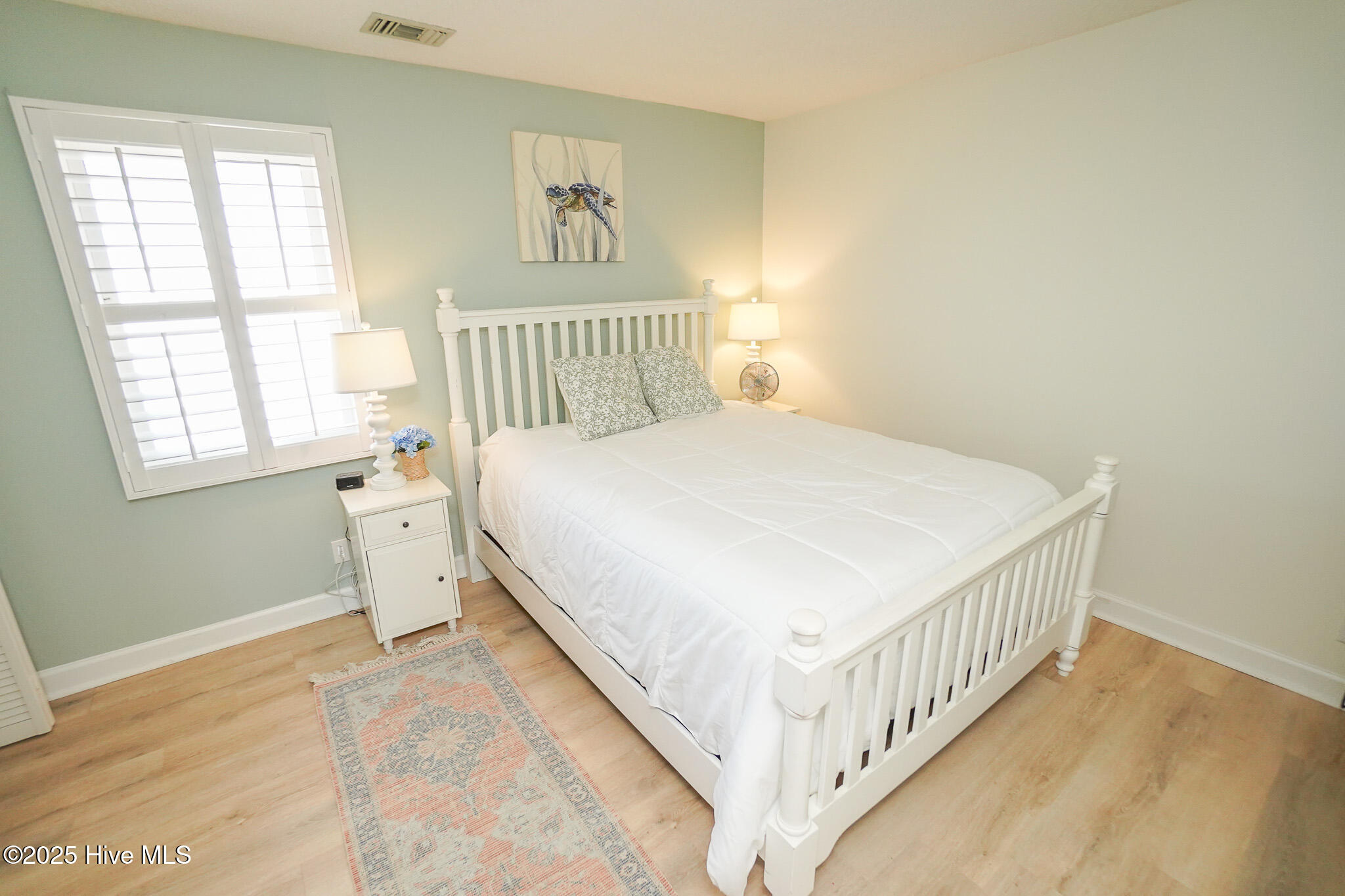 100535183 | Photo 20