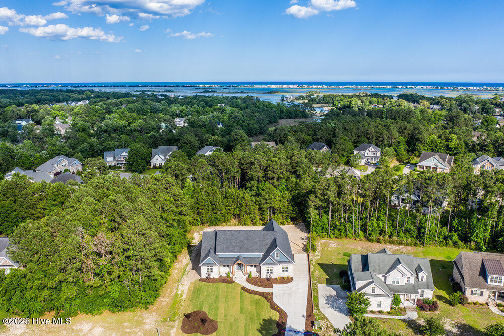 100509859 | Photo 57