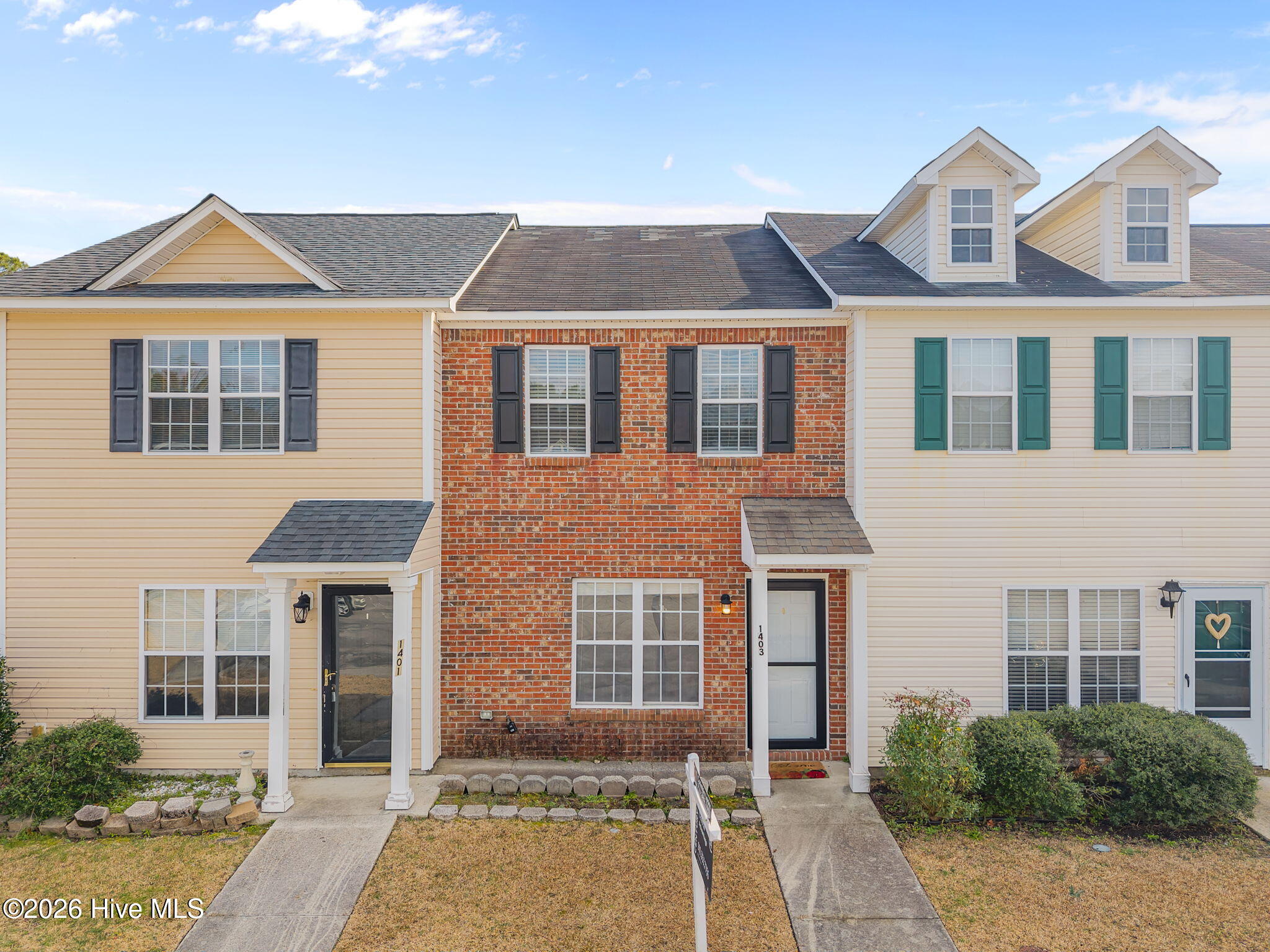 100553765 | Photo 32