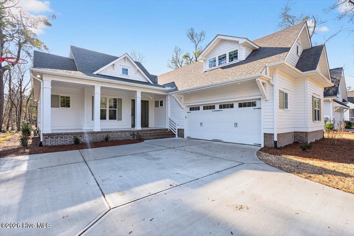 100549175 | Photo 59