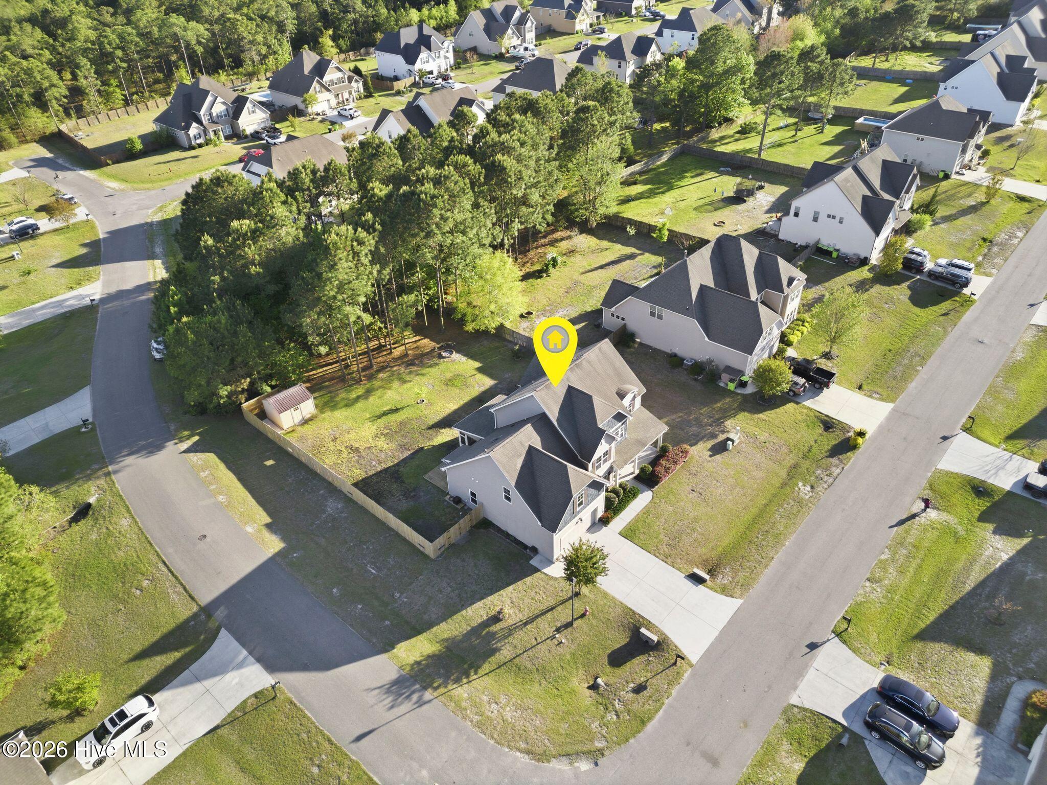 100566859 | Photo 75