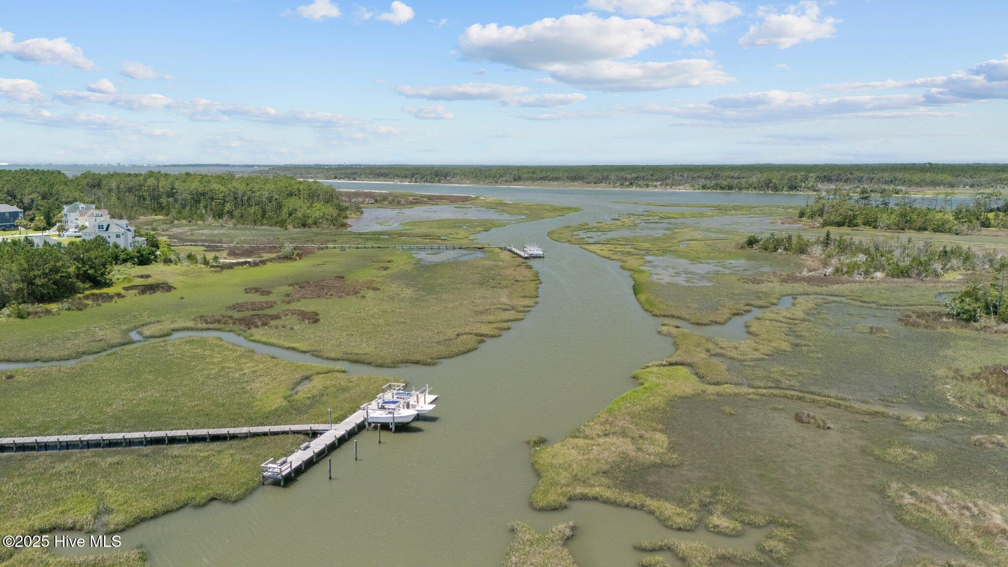 Homes for sale in Beaufort, NC | 107 Madison Bay Dr, Beaufort, NC 28516 | MLS# 100514106