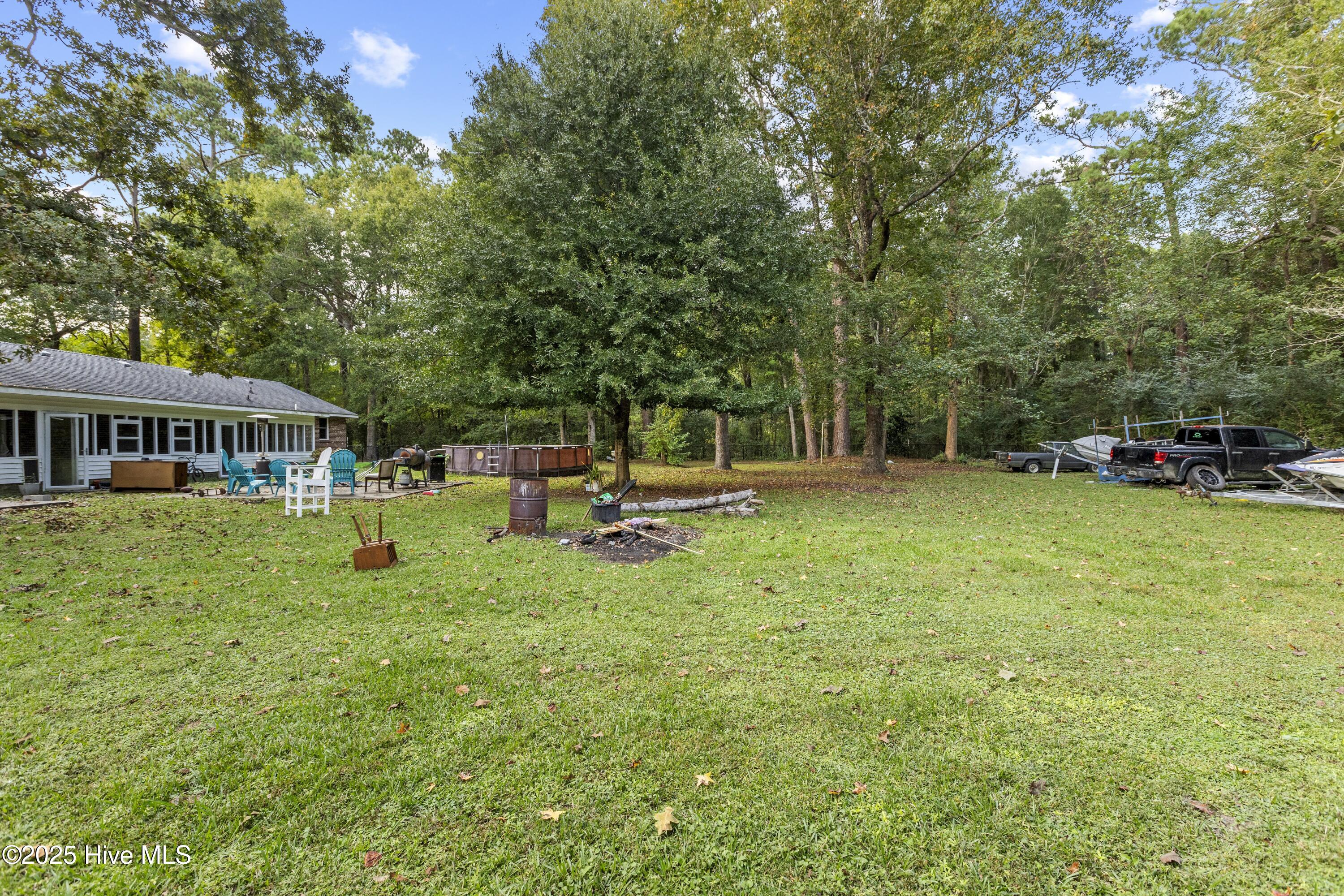 100538970 | Photo 38