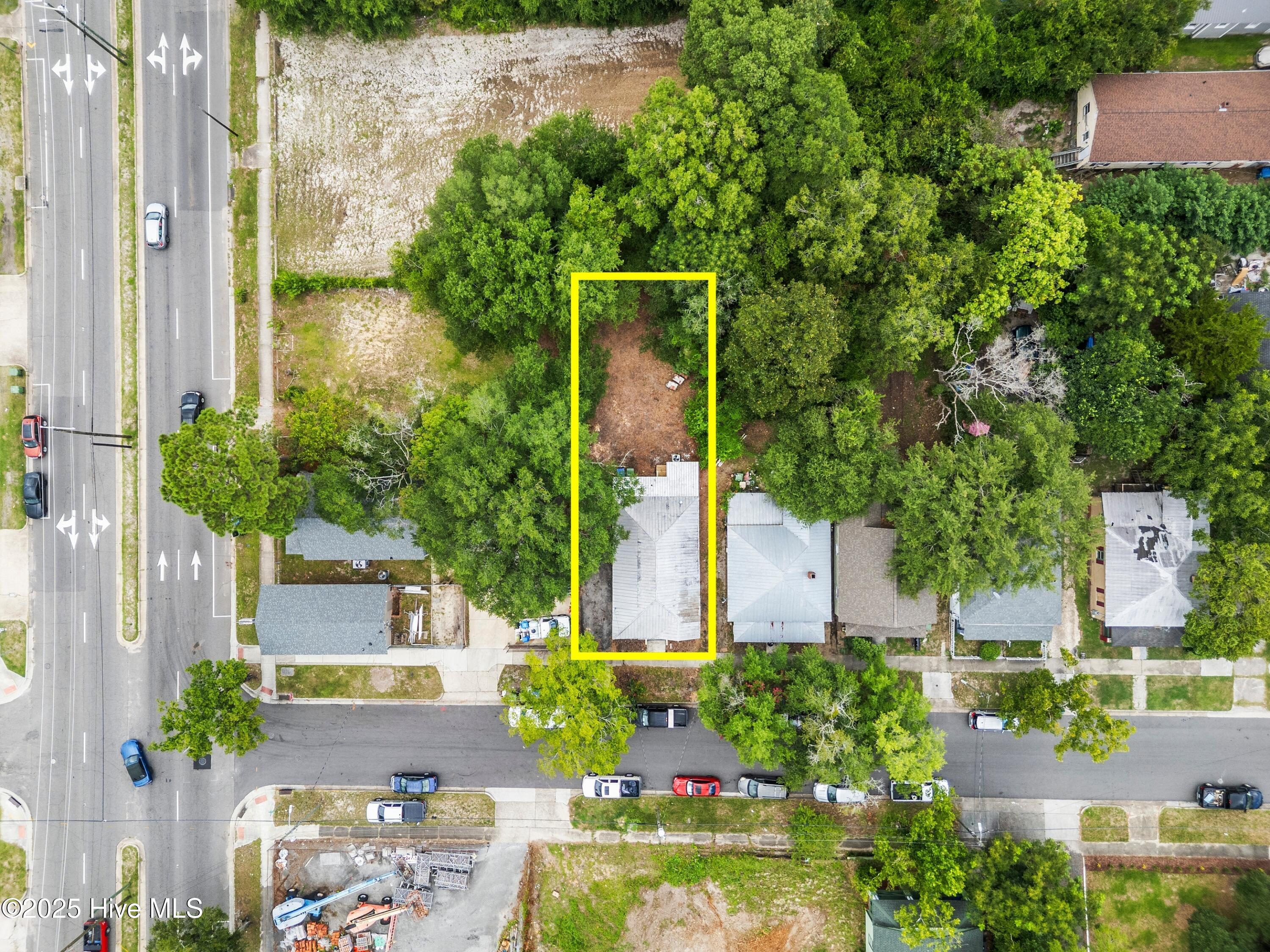 100522138 | Photo 24