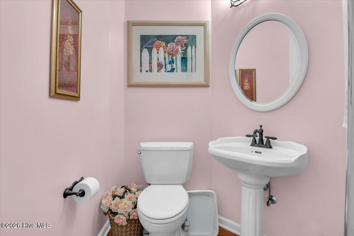 100566244 | Photo 17