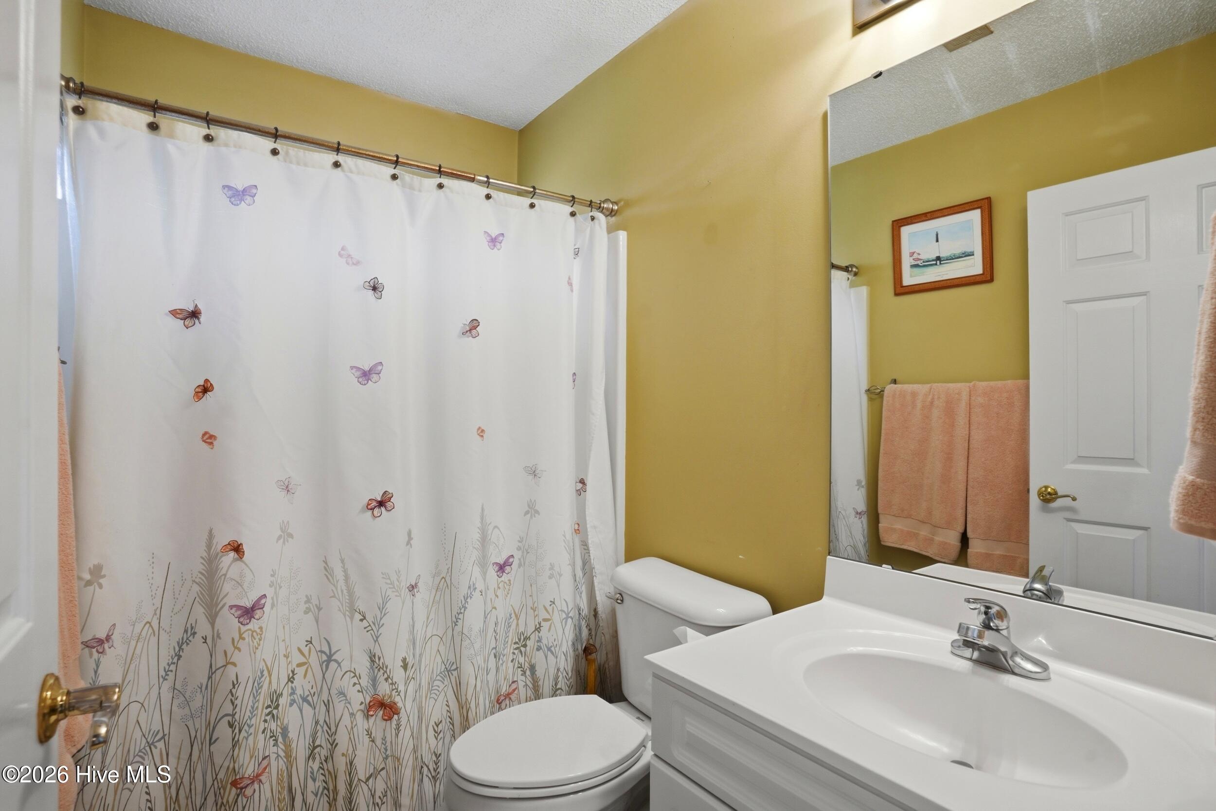 100559027 | Photo 23