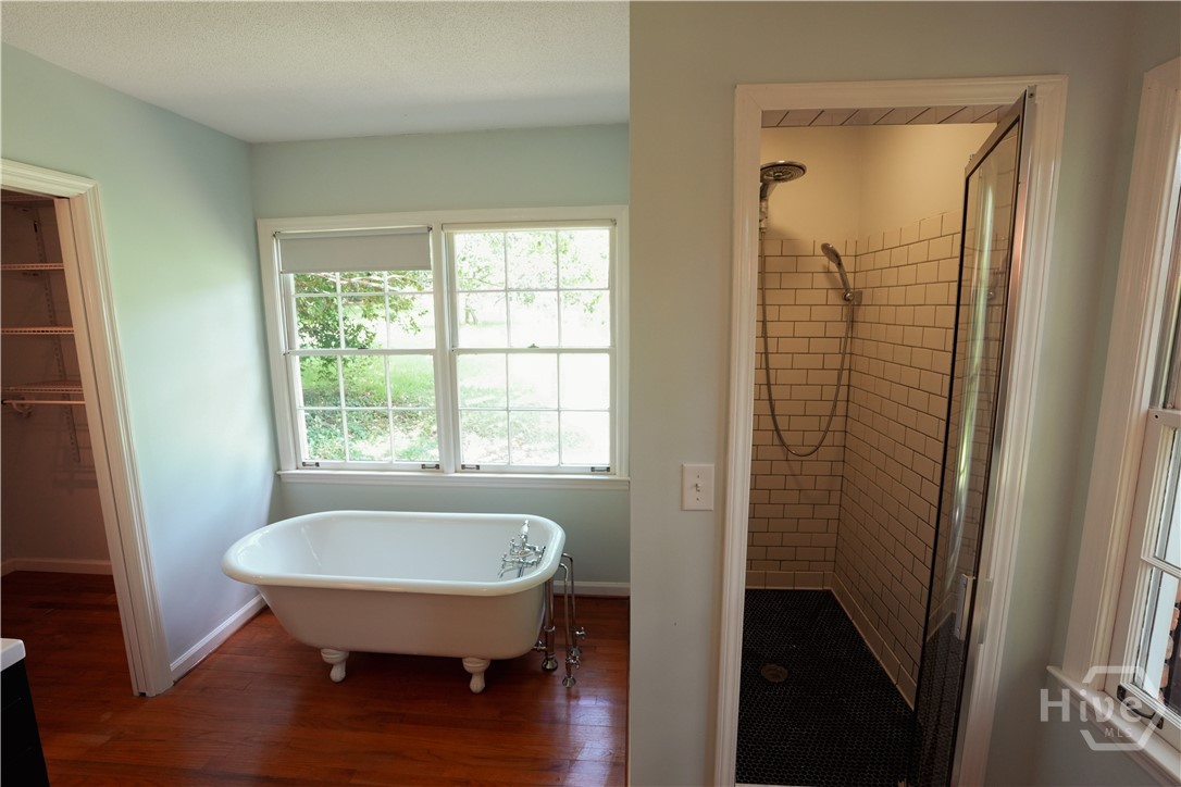 Primary Private Bath