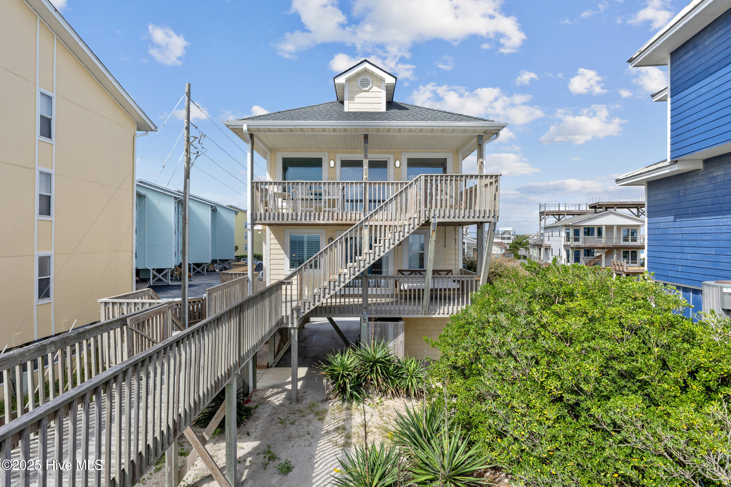 Homes for sale in Surf City, NC | 1004 N Shore Dr, Surf City, NC 28445 | MLS# 100535212