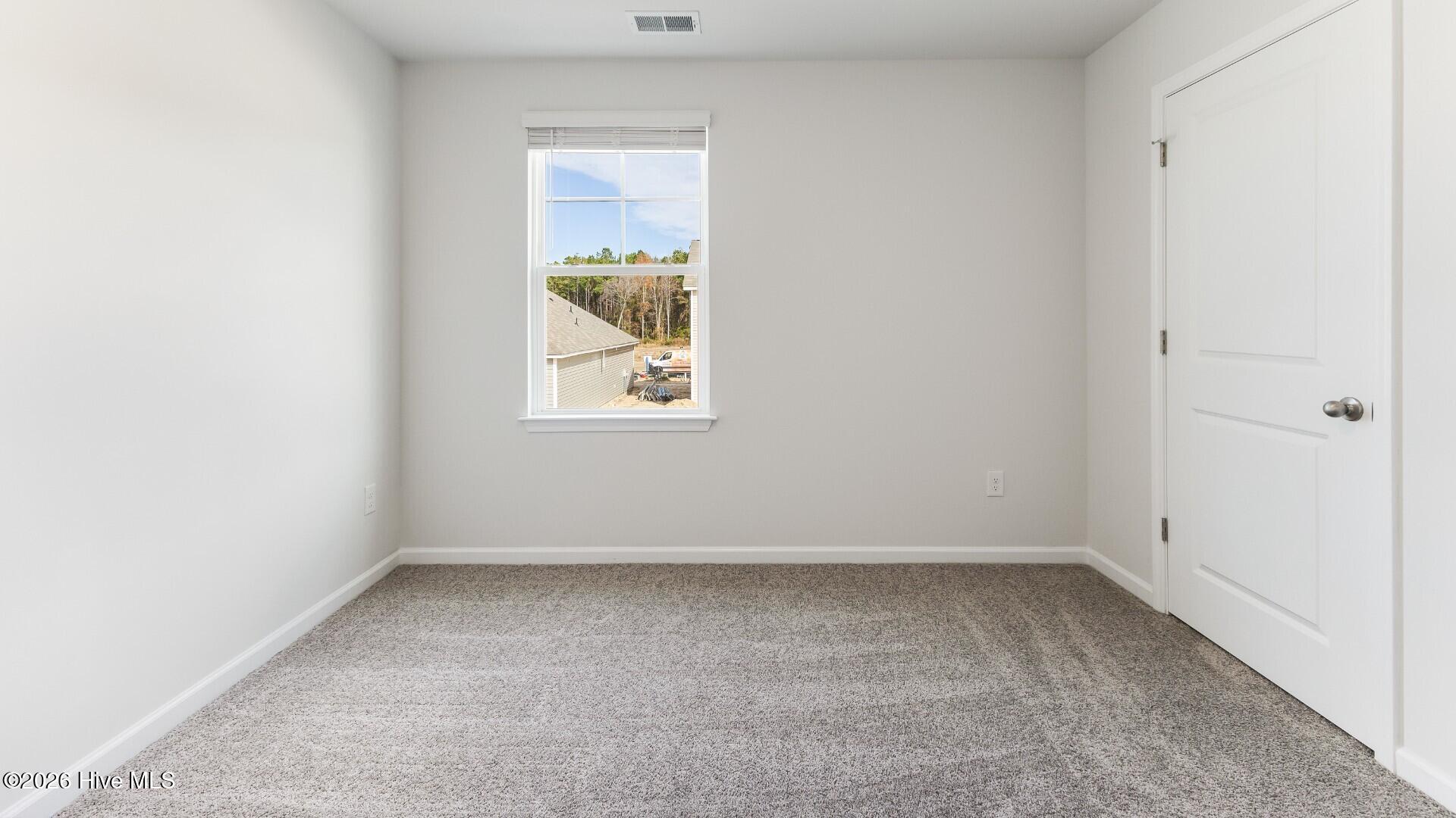 100531570 | Photo 17