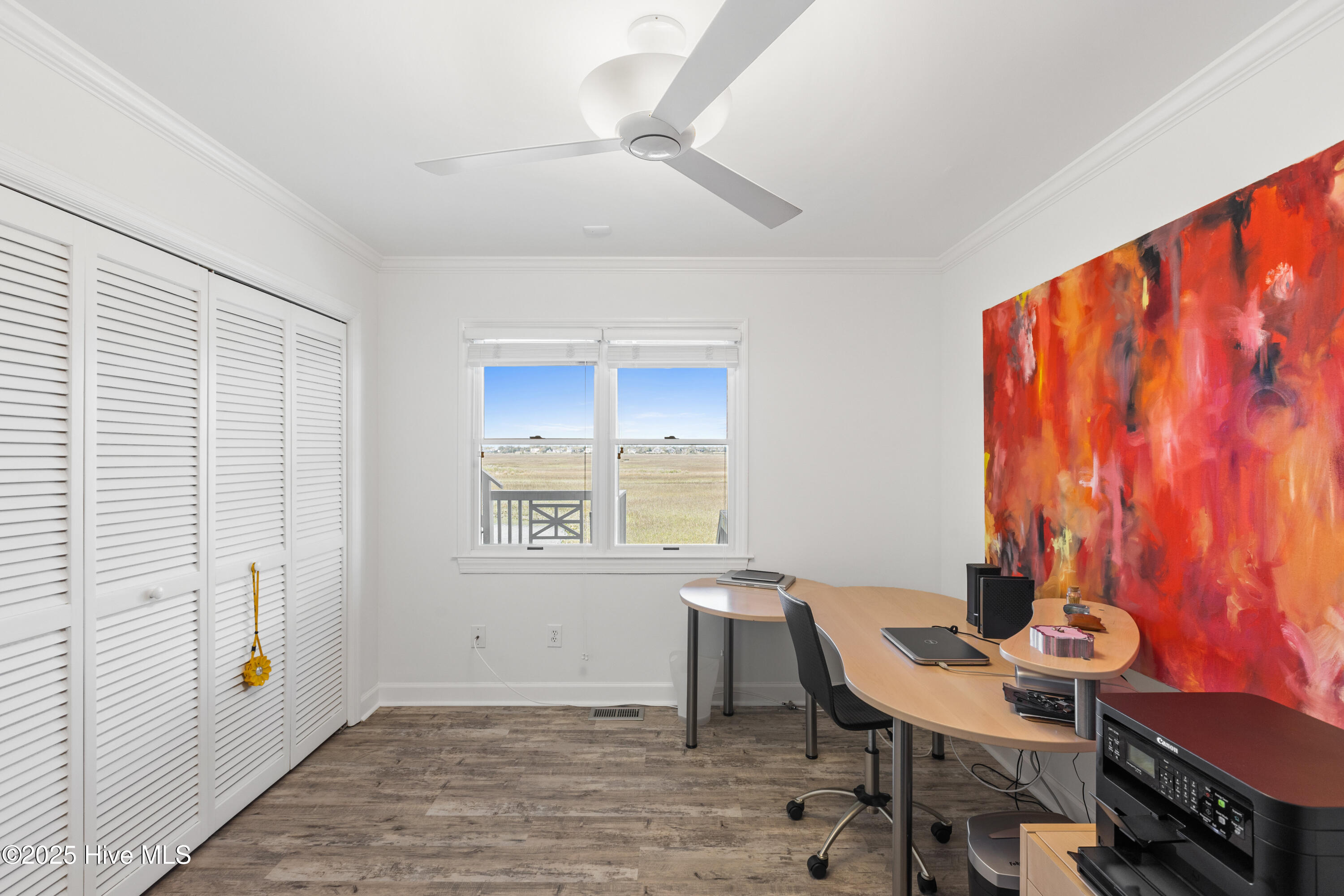 100497696 | Photo 42