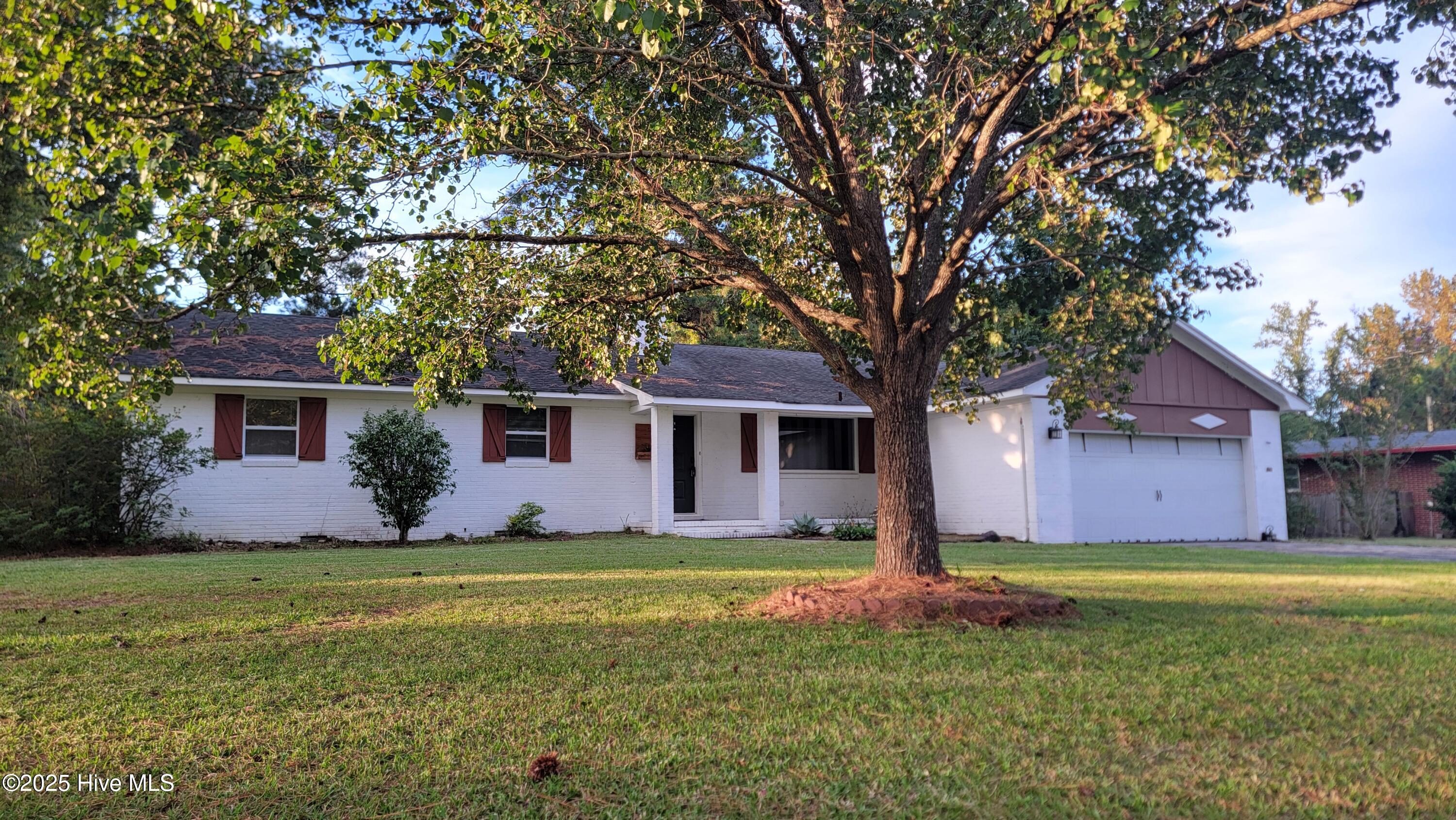 100530315 | Photo 40