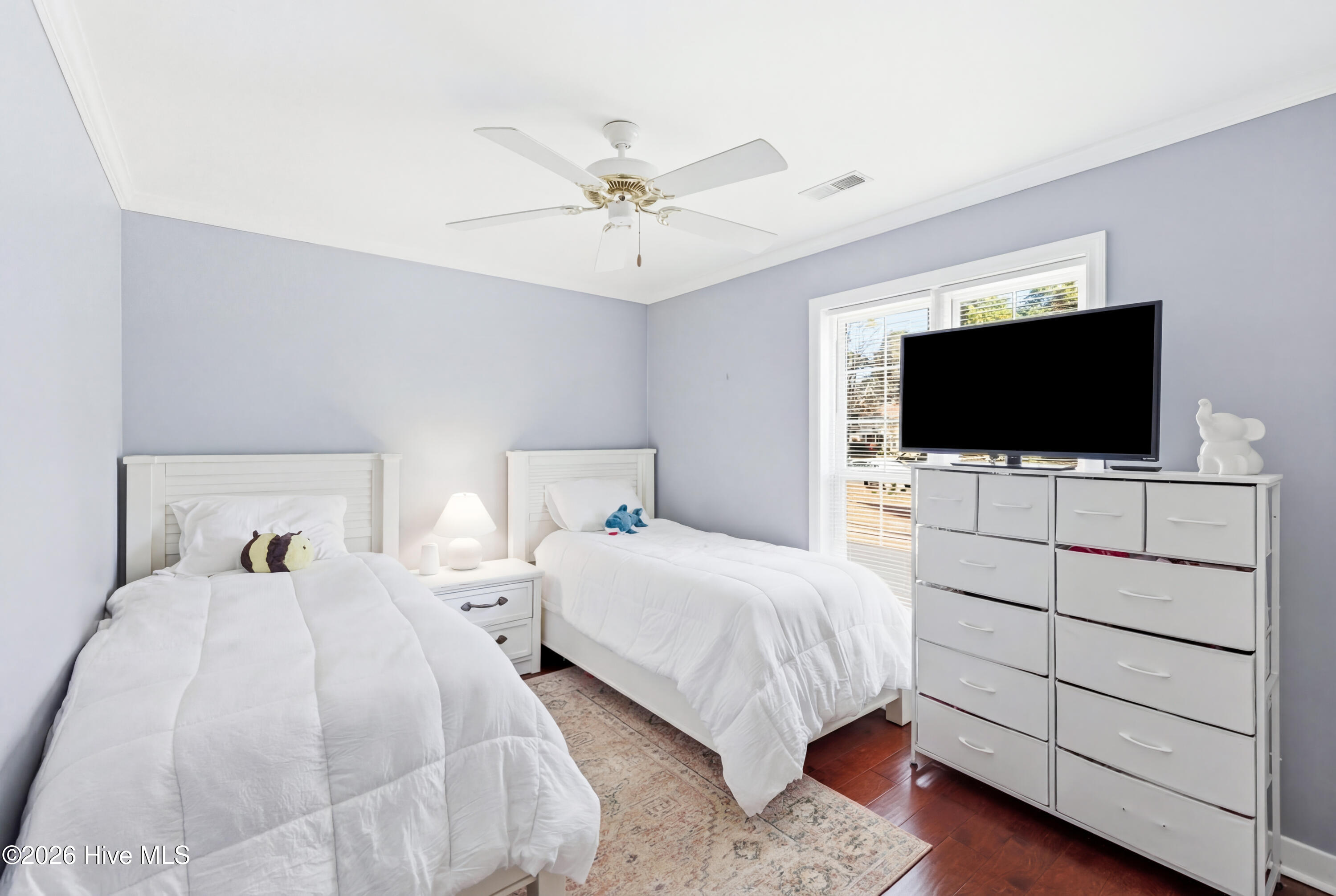 100555123 | Photo 22