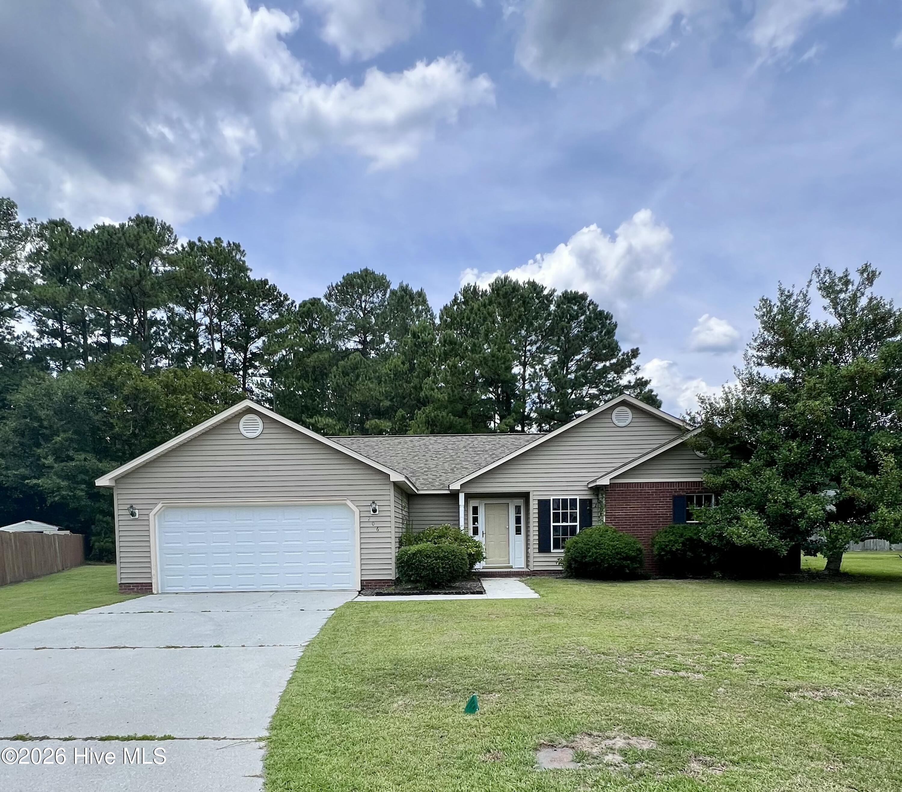 206 Rosewood Circle,Jacksonville