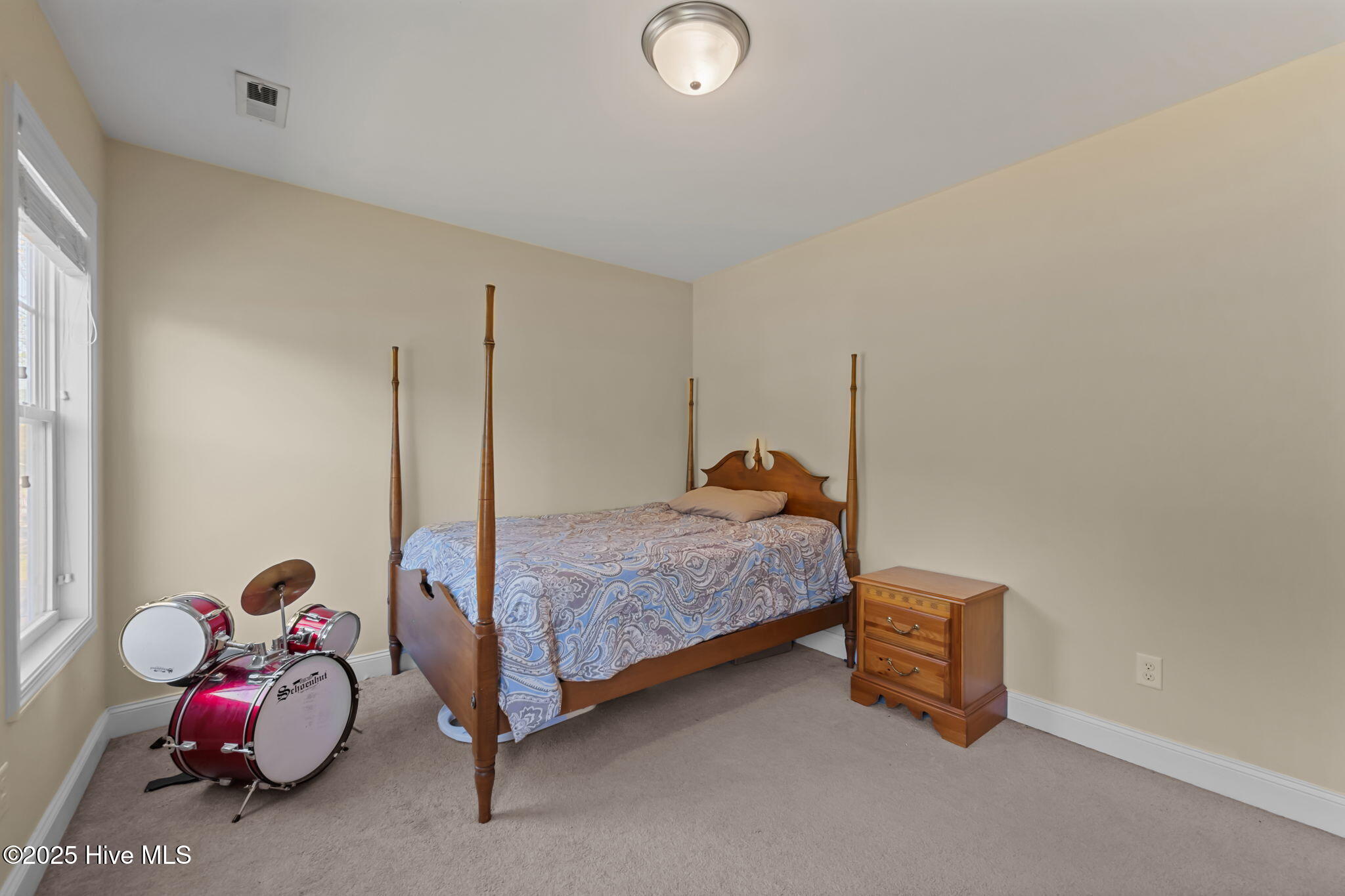 100540594 | Photo 20