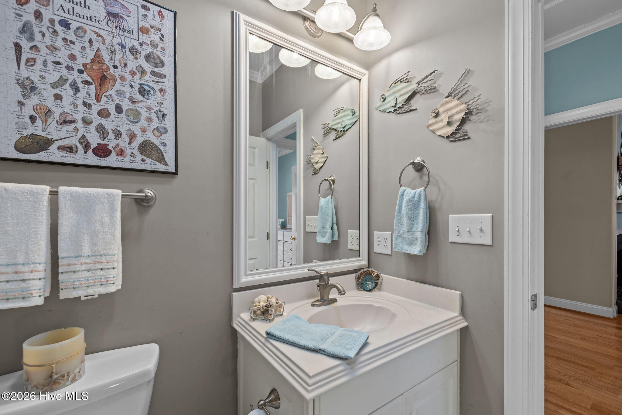 100555353 | Photo 53