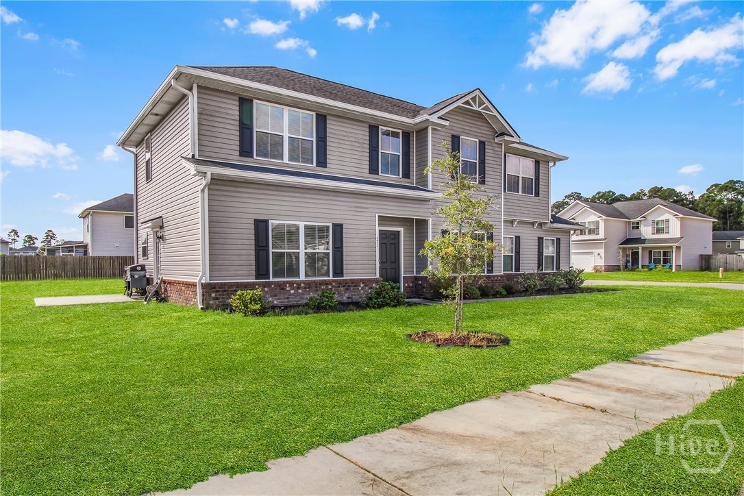 Property at 571 Thorp Circle