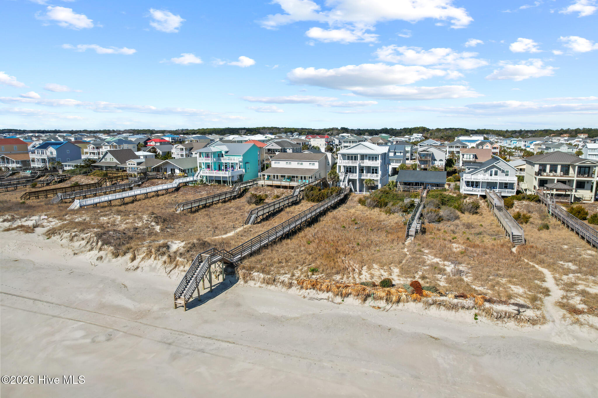 100558393 | Photo 40