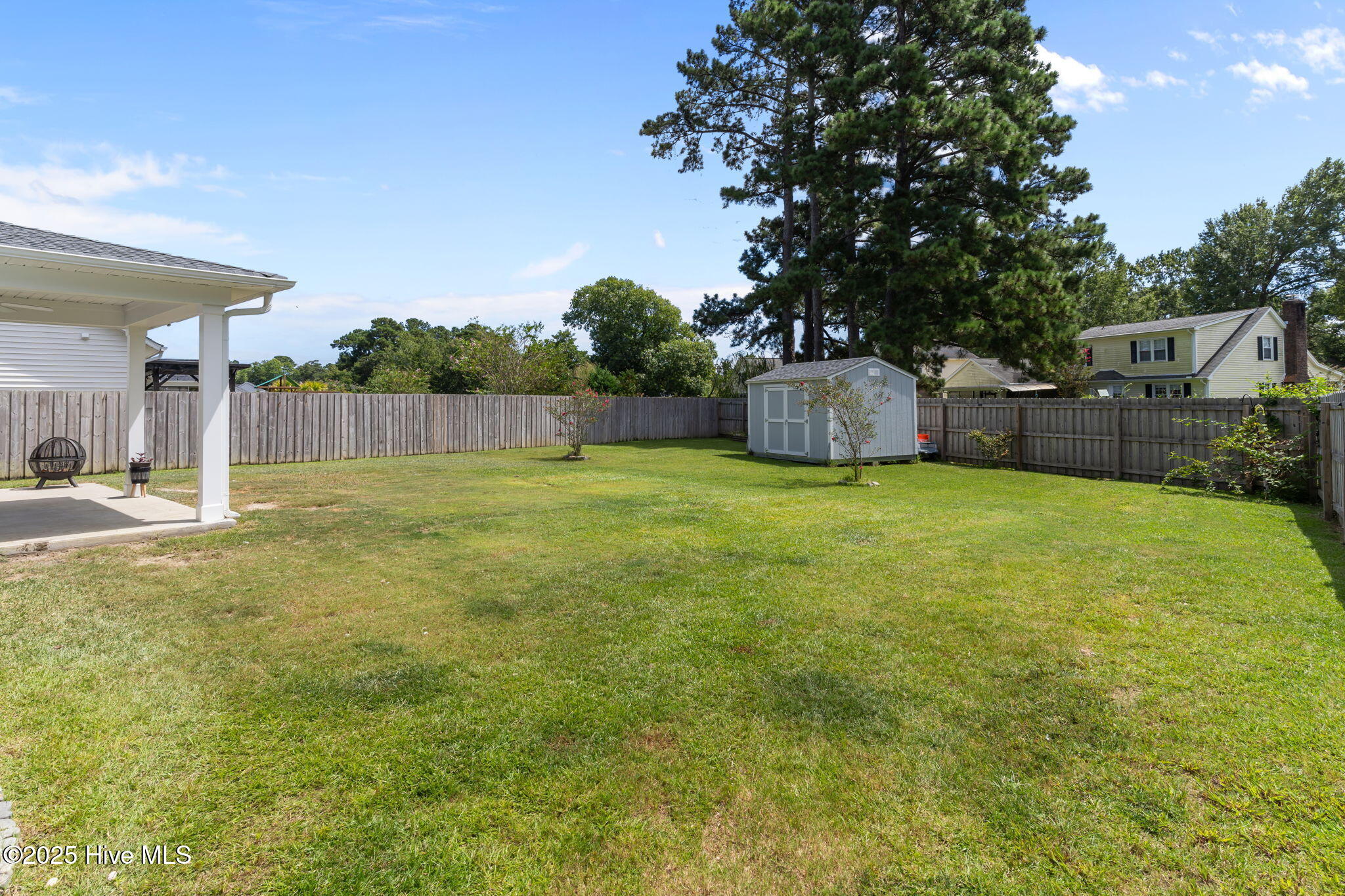 100528839 | Photo 48