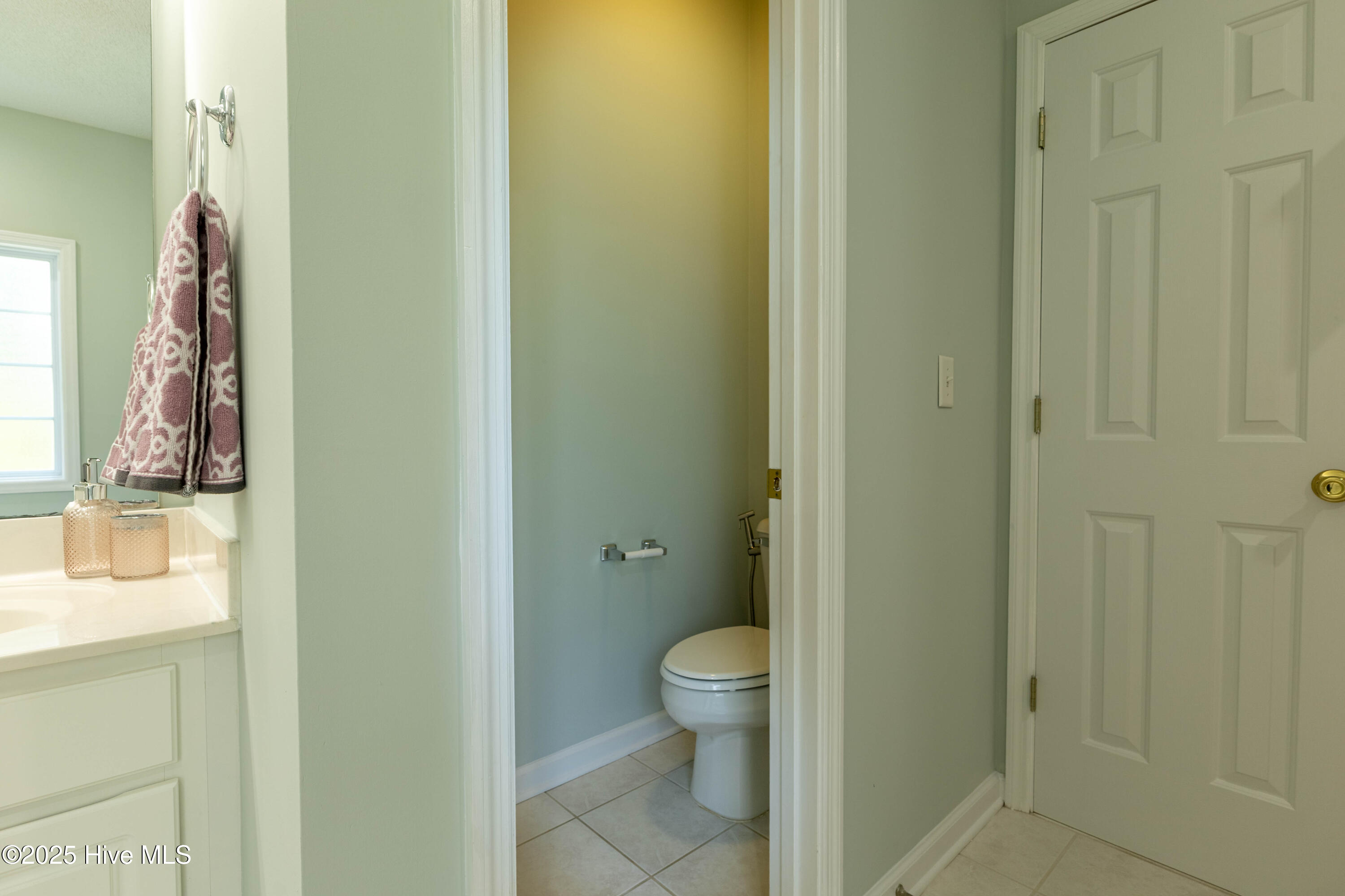 100535592 | Photo 10