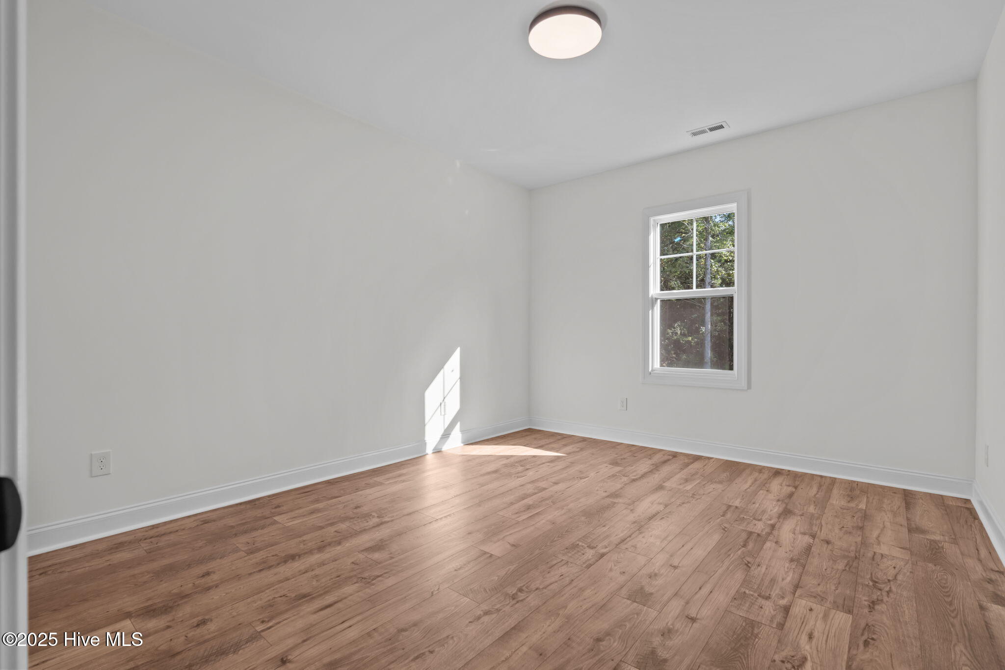 570 Harrow Drive