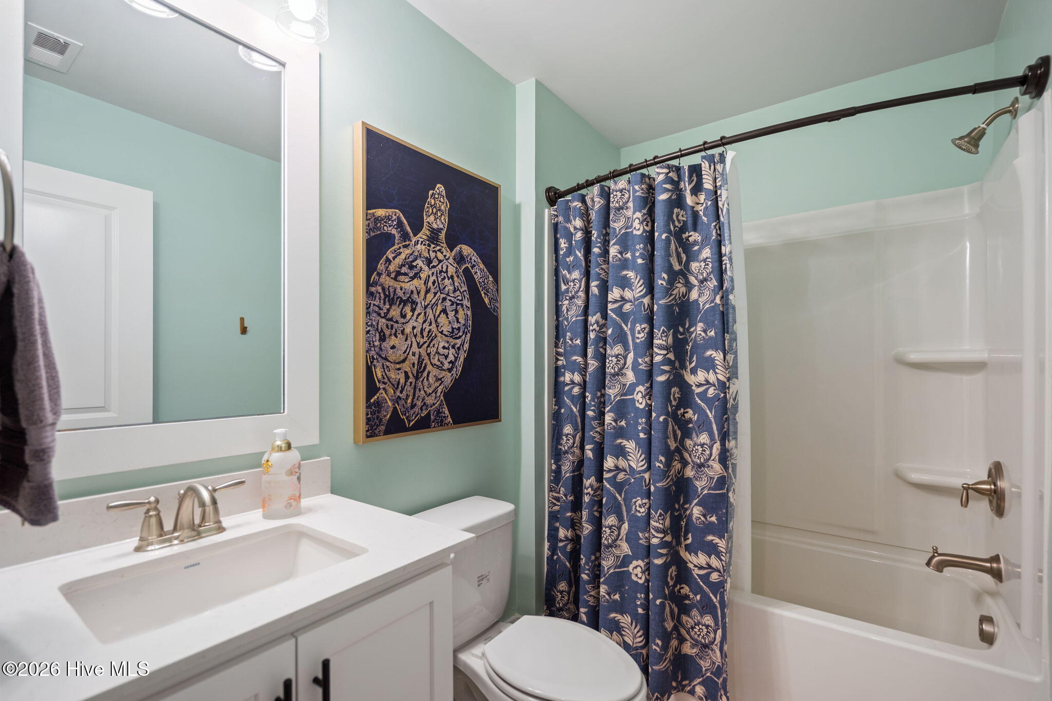 100558026 | Photo 48